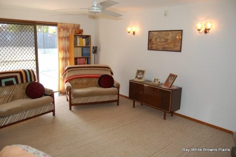 54  Bywater Street, HILLCREST QLD 4118, Hillcrest - Thumbnail 3