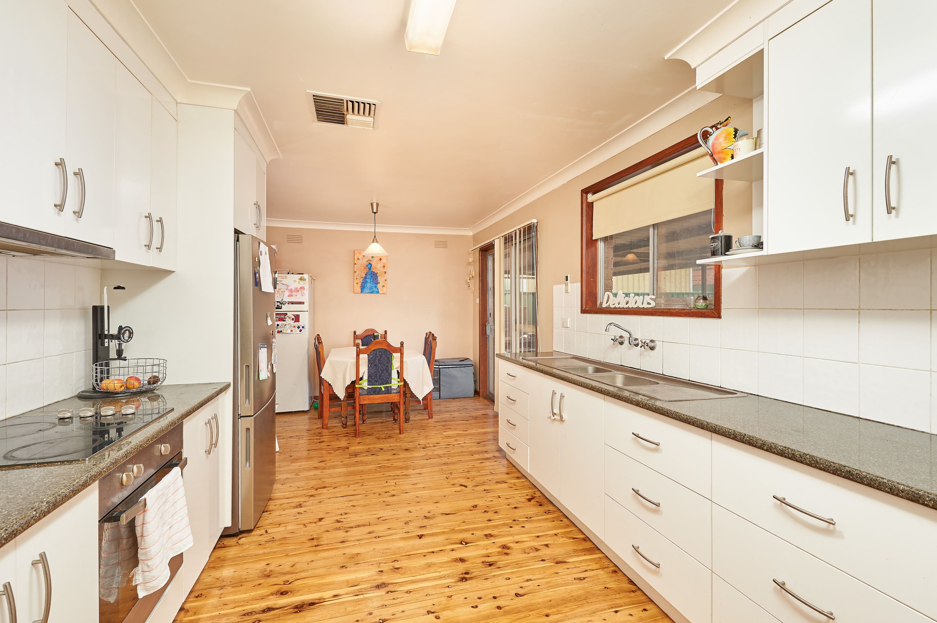 11 Willow Street, Kooringal - Thumbnail 3