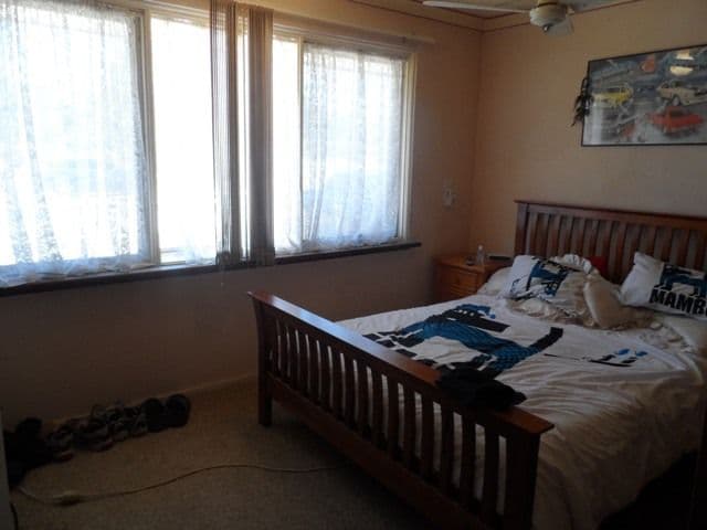 15 Langridge Crescent, ORELIA WA 6167, Orelia - Thumbnail 5