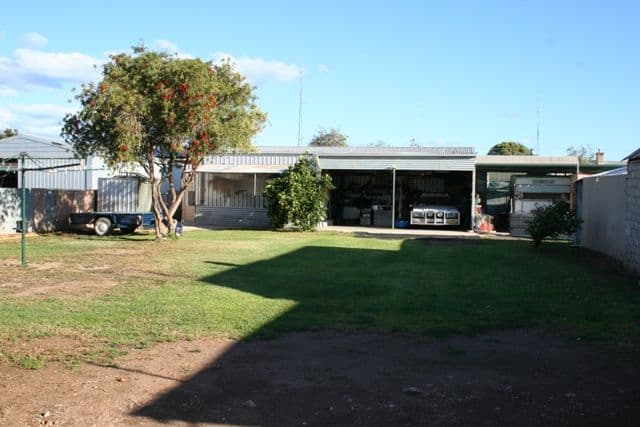 17 North Terrace, COWELL SA 5602, Cowell - Thumbnail 3