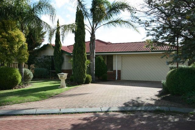 21 Pyrite Court, FORRESTFIELD WA 6058, Forrestfield - Image 1