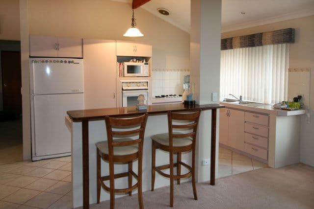 21 Pyrite Court, FORRESTFIELD WA 6058, Forrestfield - Thumbnail 7