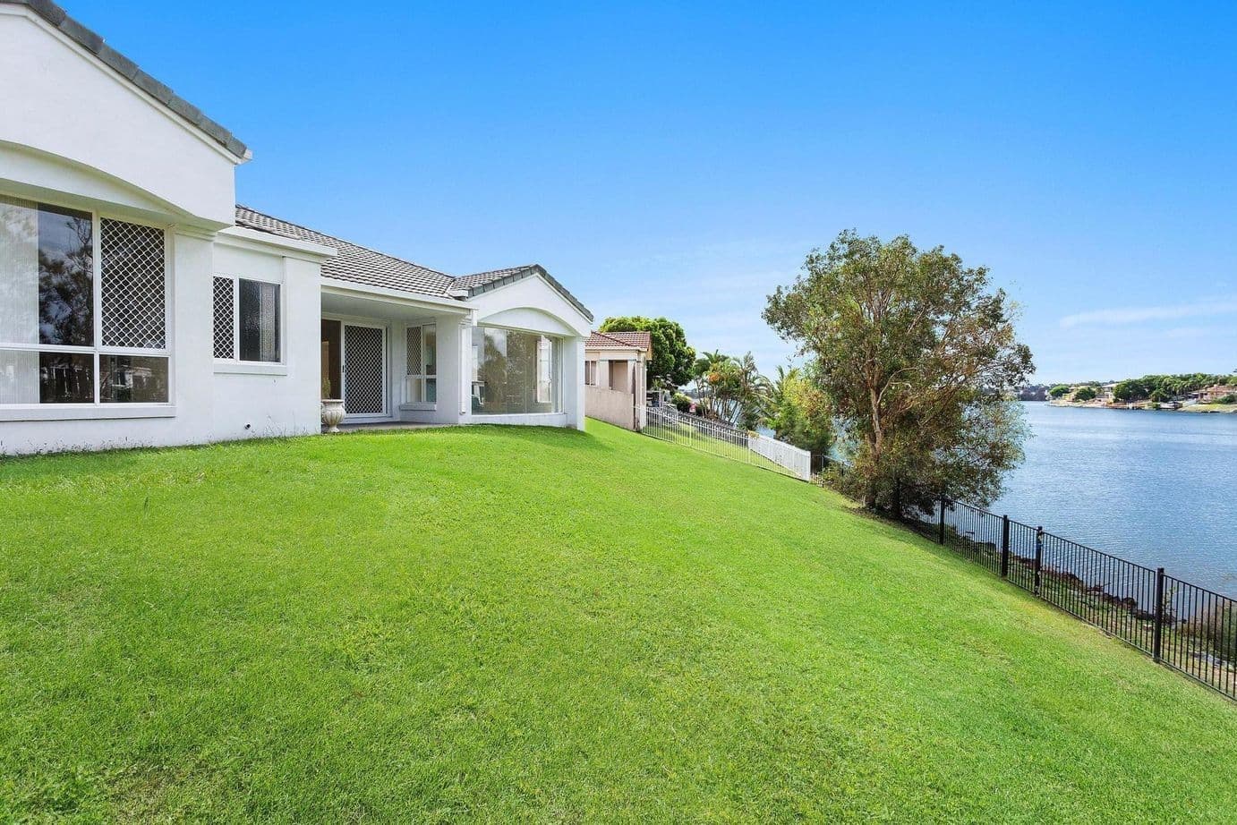 28 Massachusetts Court, Varsity Lakes QLD 4227, Varsity Lakes - Image 1