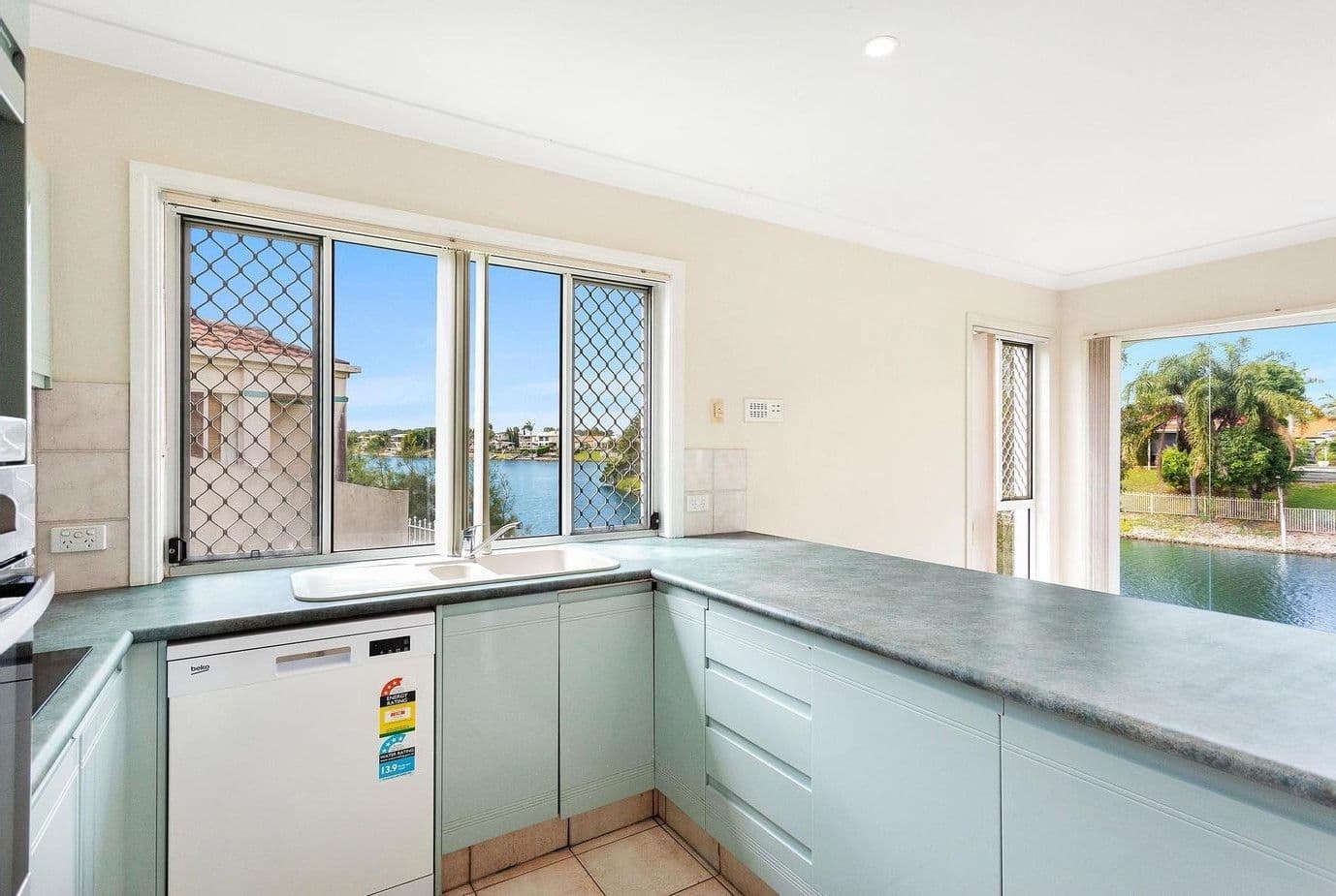 28 Massachusetts Court, Varsity Lakes QLD 4227, Varsity Lakes - Thumbnail 6