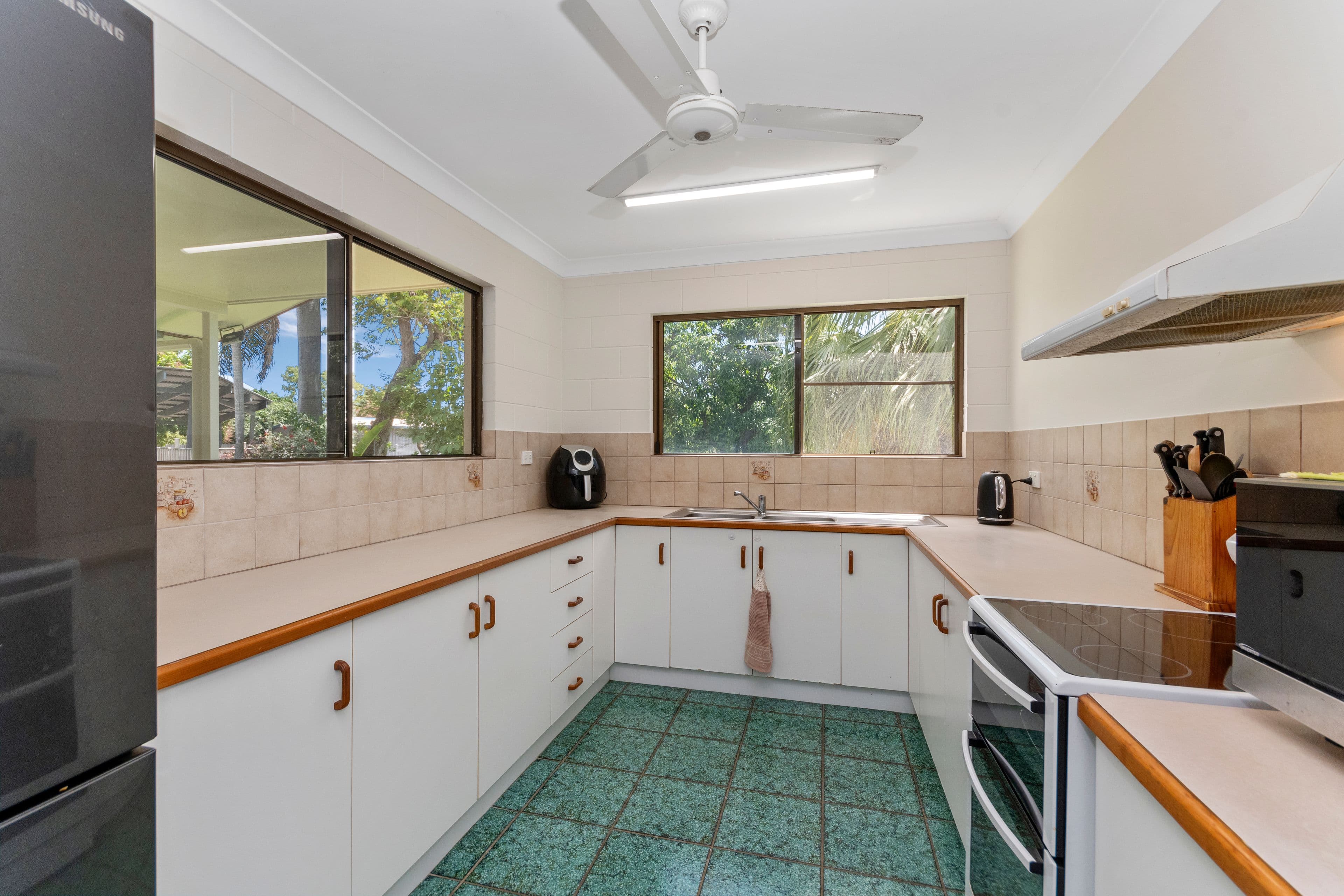 4 Moreton Bay Court, Nome QLD 4816, Nome - Thumbnail 5
