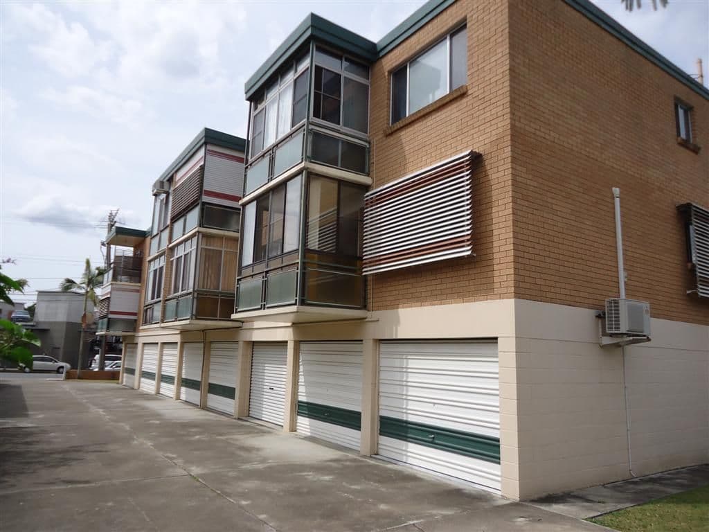 85 Cleveland  Street, GREENSLOPES QLD 4120, Greenslopes - Thumbnail 2