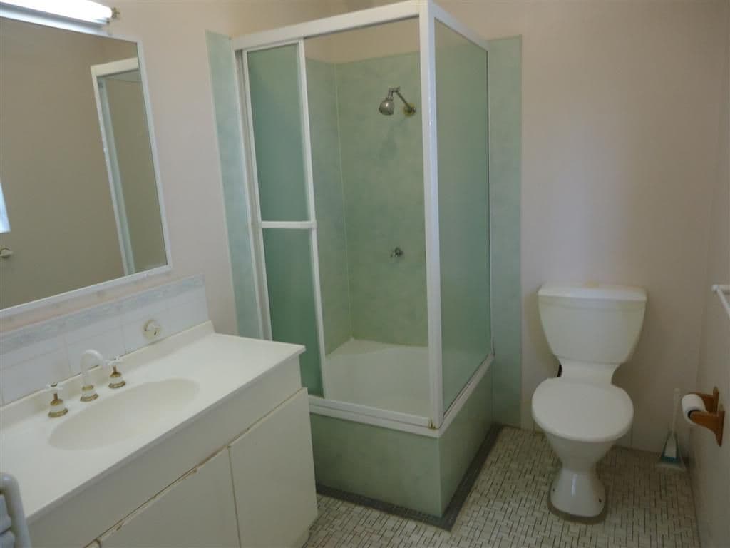 85 Cleveland  Street, GREENSLOPES QLD 4120, Greenslopes - Thumbnail 7