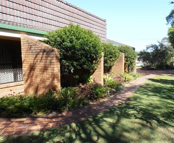 19 Pommer Street, BRASSALL QLD 4305, Brassall - Thumbnail 3