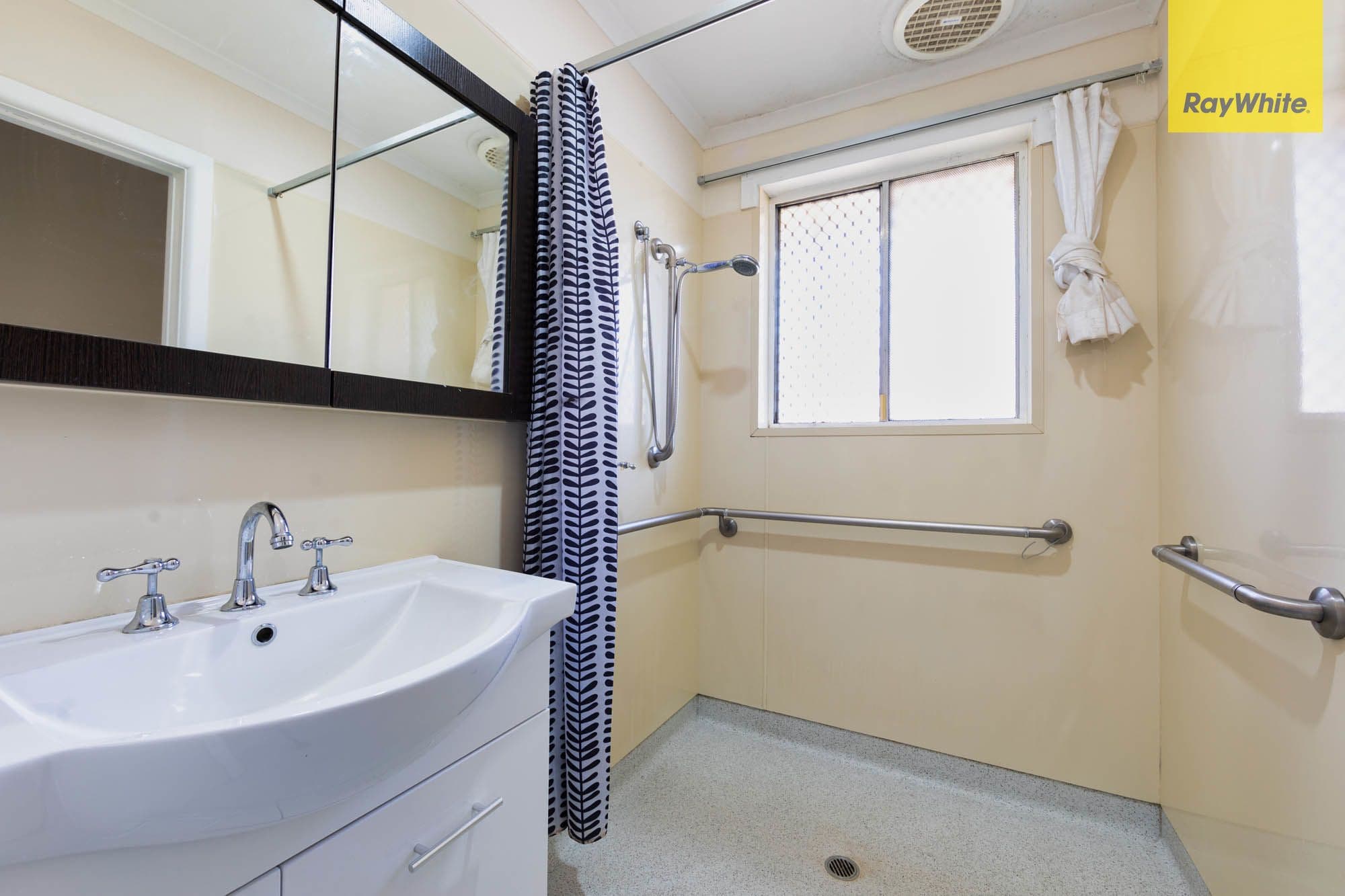 40 East Esplanade, St Albans VIC 3021, St Albans - Thumbnail 4