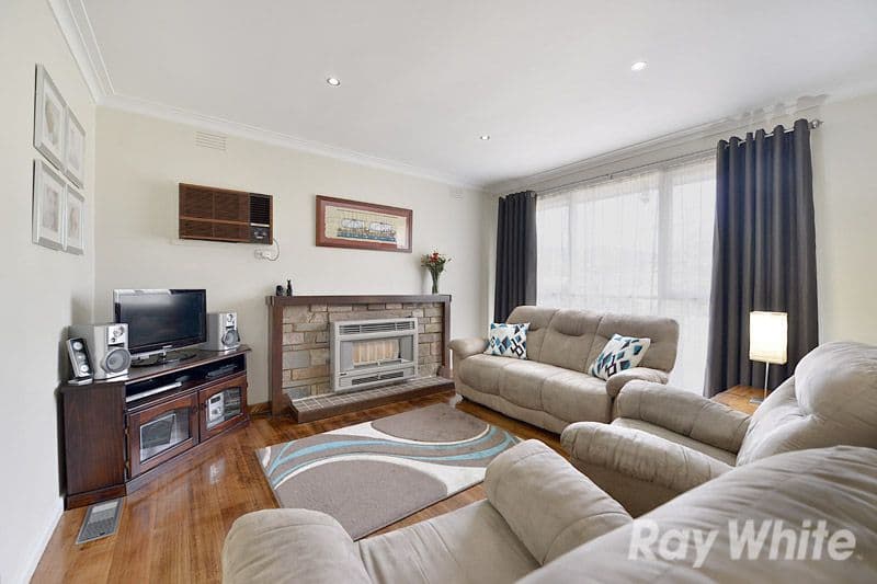 10 Lockwoods Road, BORONIA VIC 3155, Boronia - Thumbnail 2