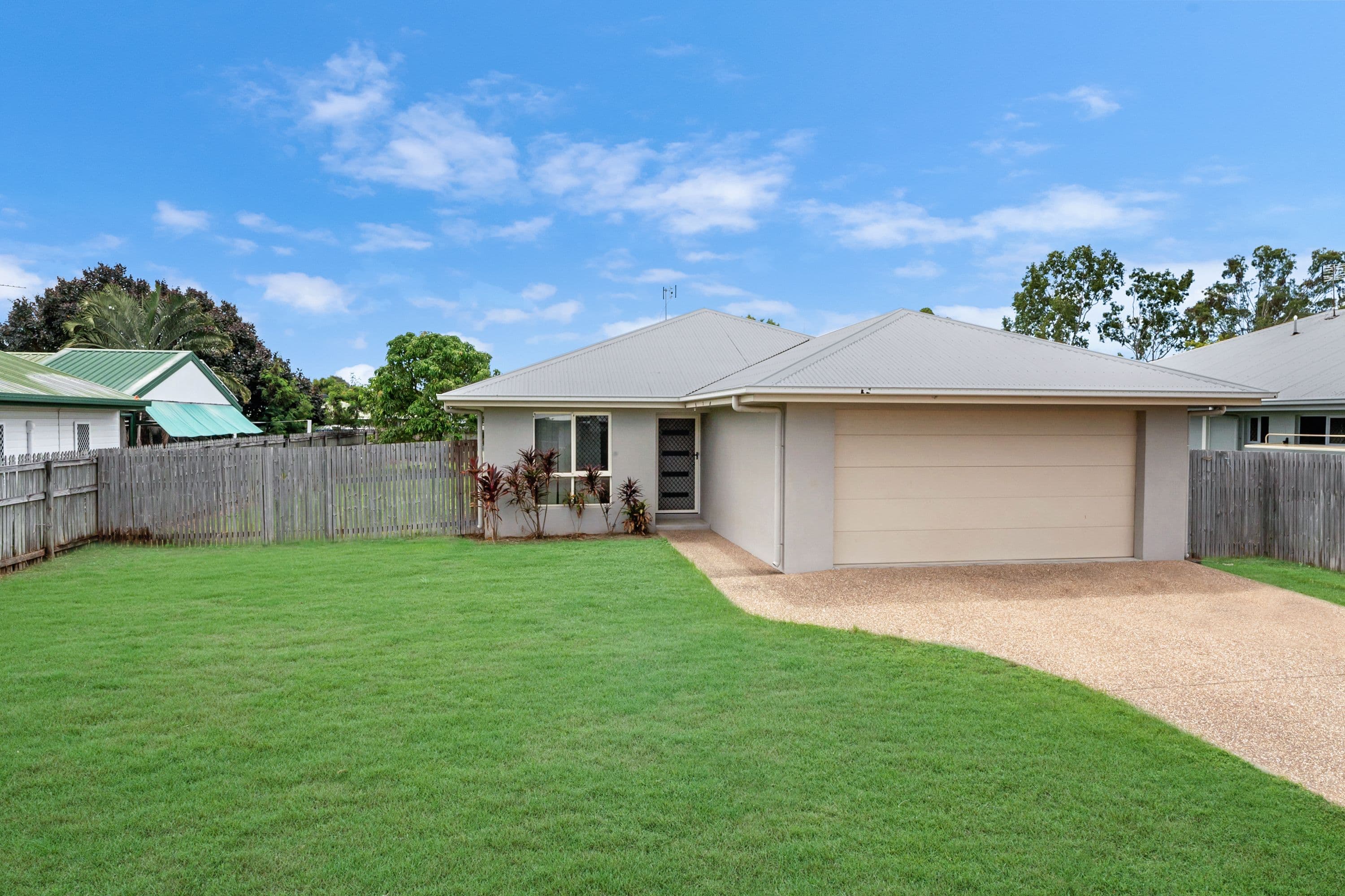 6 Charries Street, Kelso QLD 4815, Kelso - Image 1