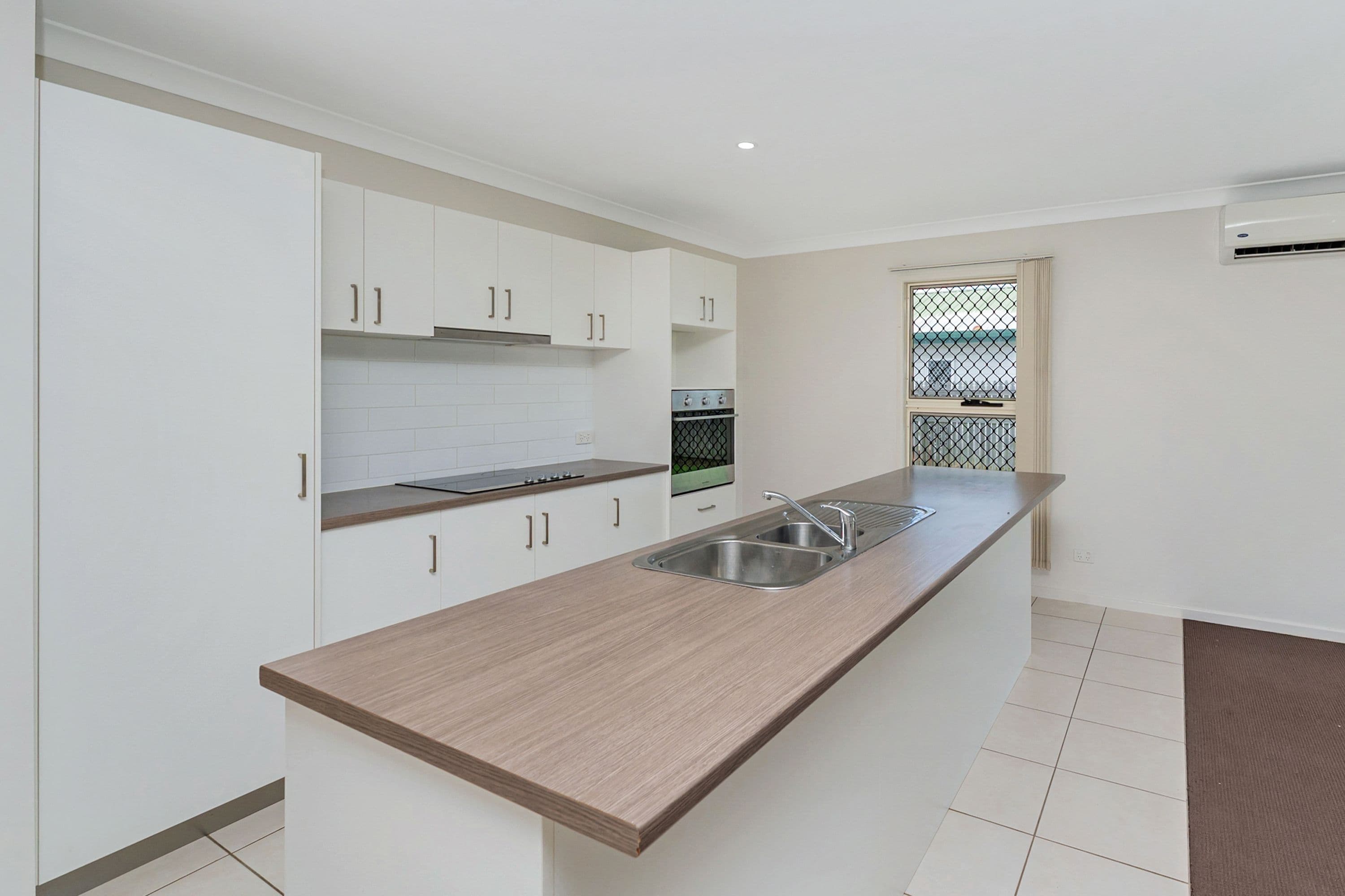 6 Charries Street, Kelso QLD 4815, Kelso - Thumbnail 4