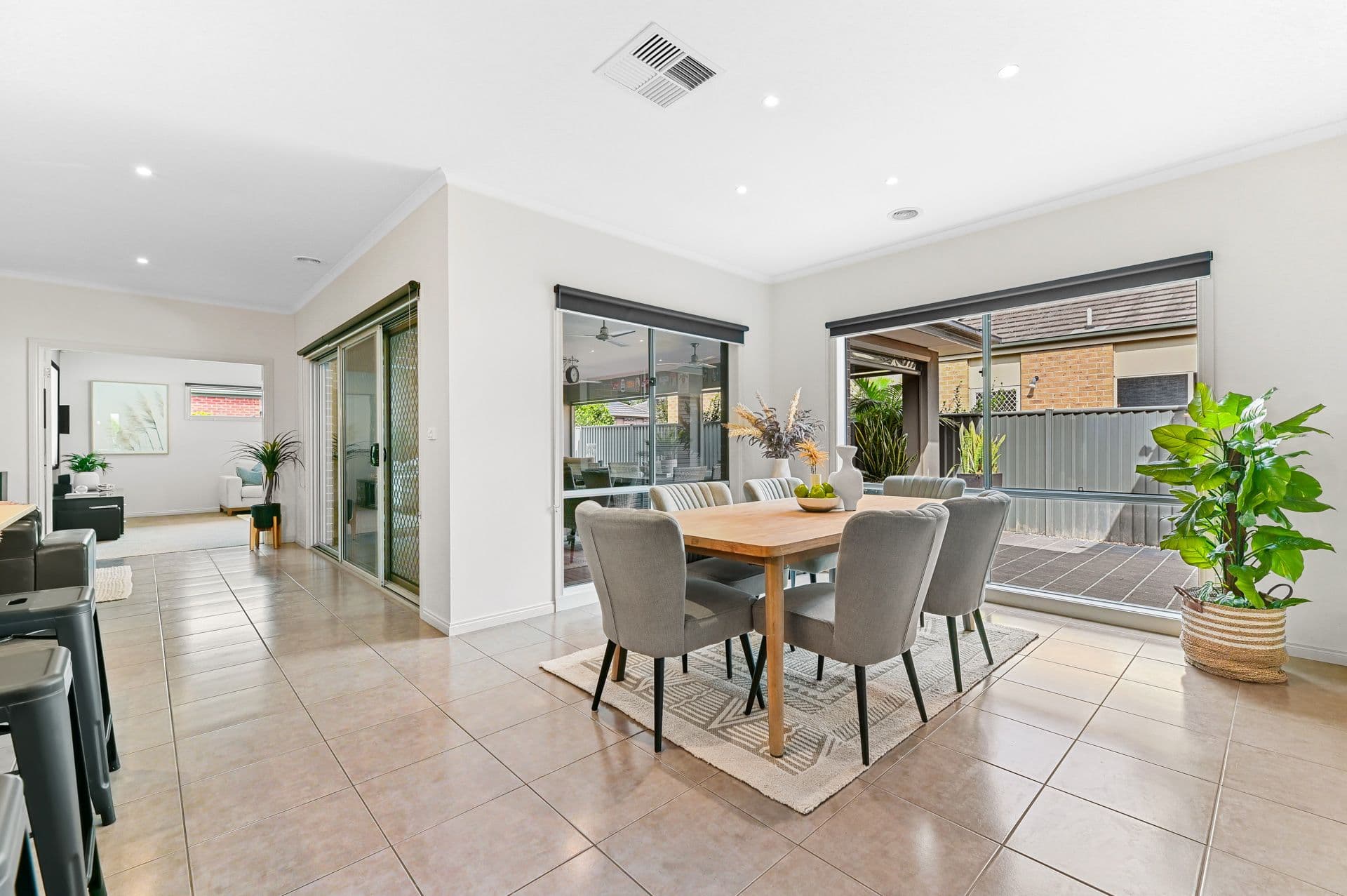 3 Discovery Avenue, Cranbourne North VIC 3977, Cranbourne North - Thumbnail 4