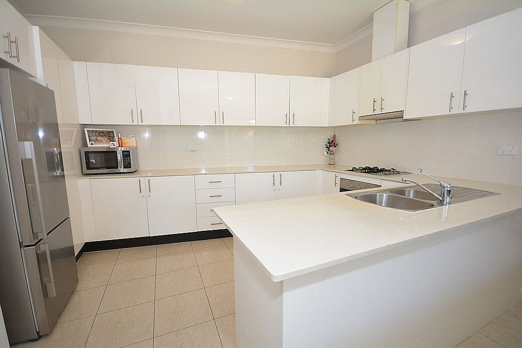 546-556 Woodville Road, Guildford NSW 2161, Guildford - Thumbnail 2