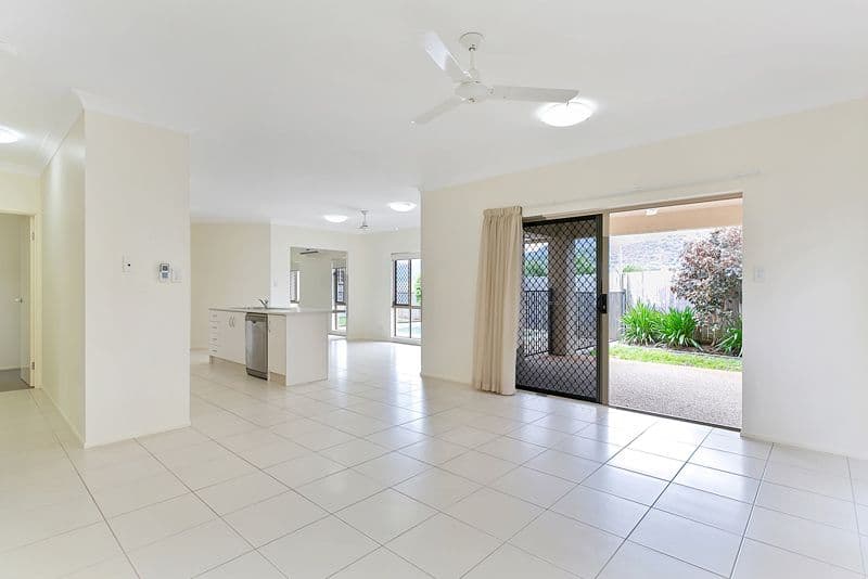 29 Catamaran Circuit, Trinity Beach QLD 4879, Trinity Beach - Thumbnail 2
