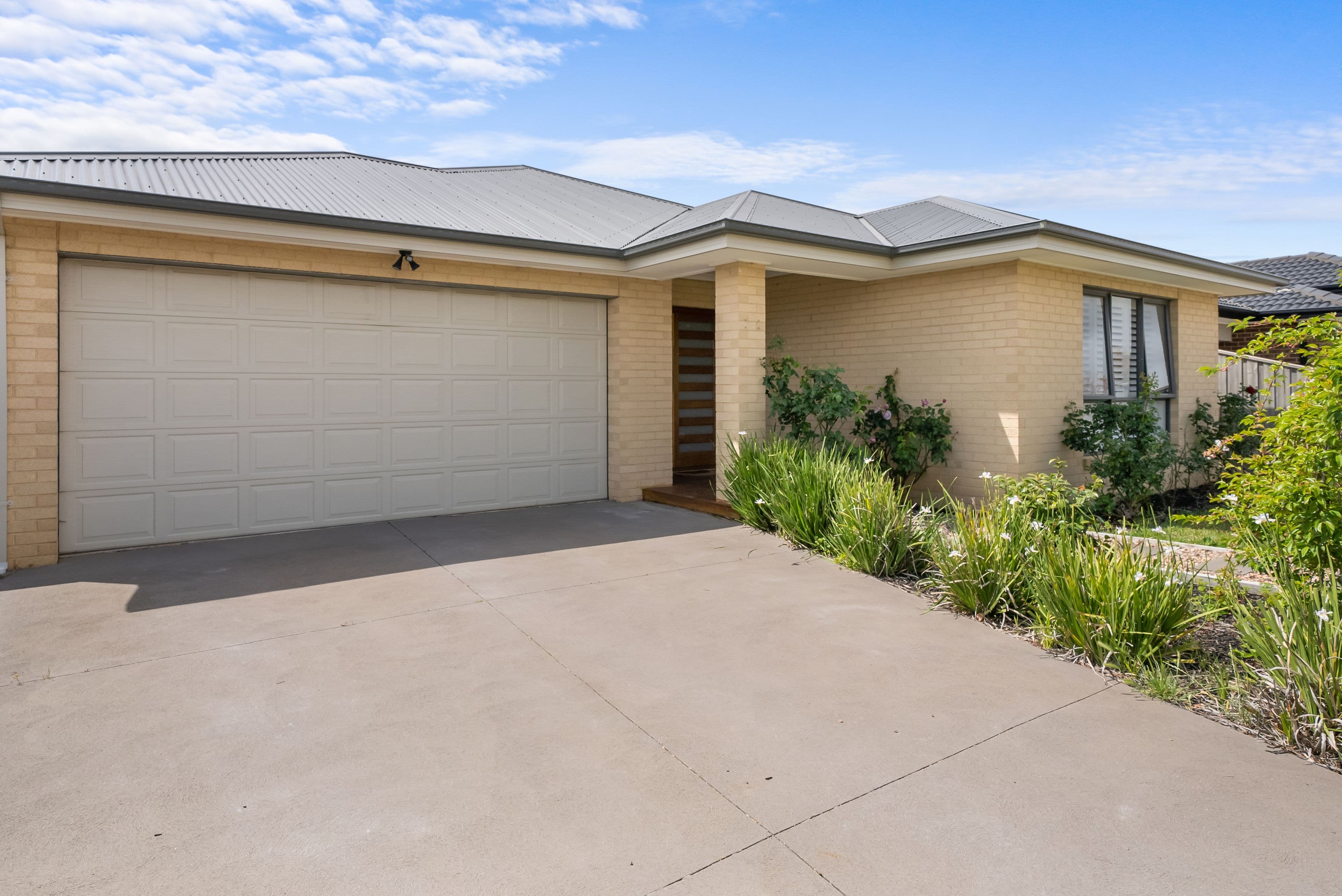 9 McLachlan Street, Bacchus Marsh VIC 3340, Bacchus Marsh - Thumbnail 2