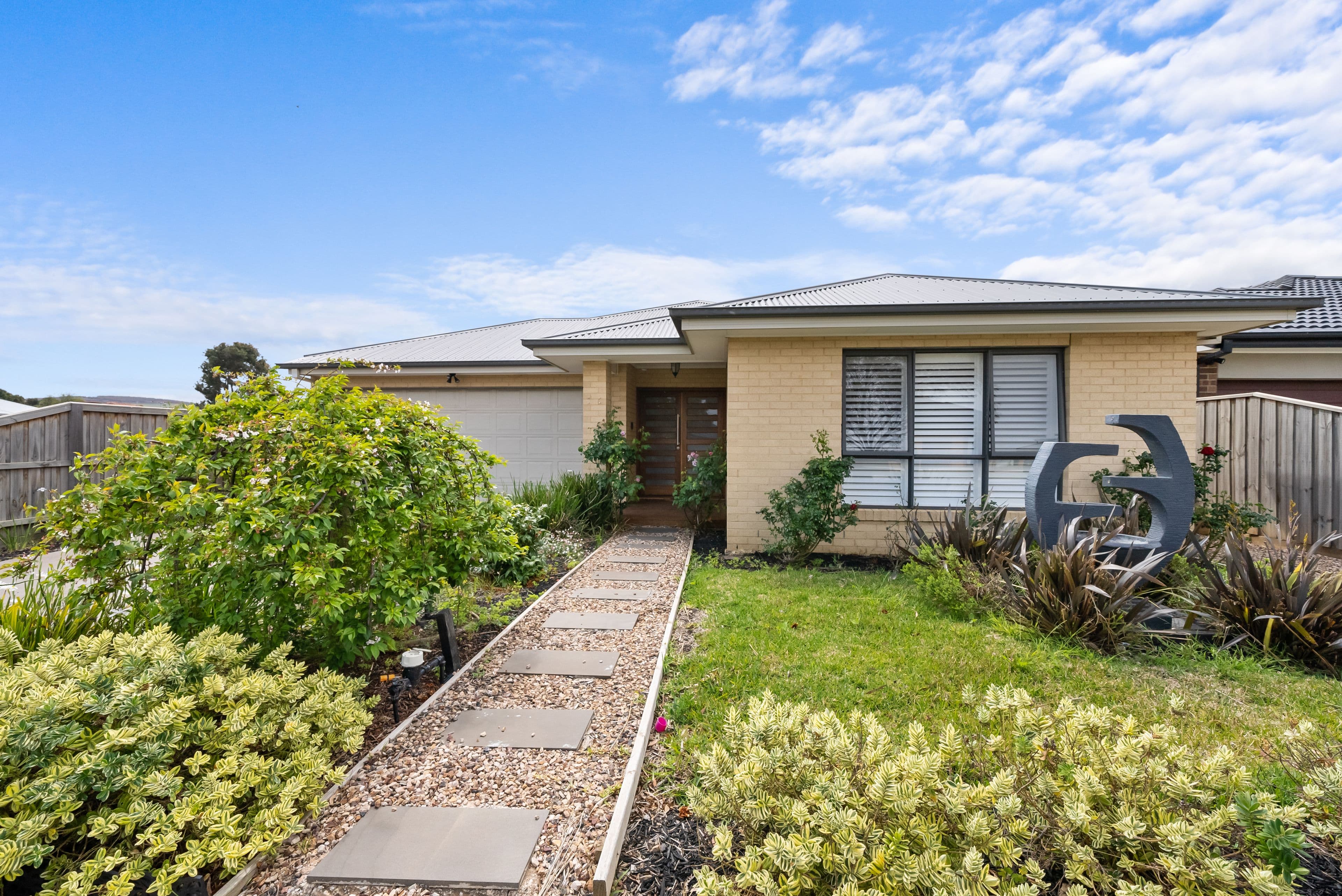 9 McLachlan Street, Bacchus Marsh VIC 3340, Bacchus Marsh - Thumbnail 3