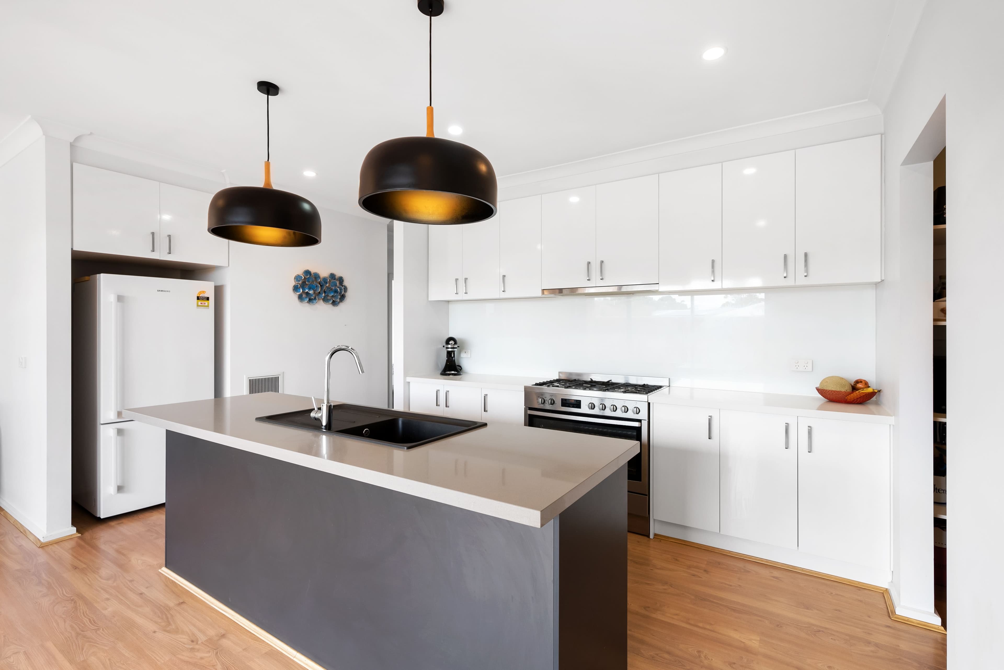 9 McLachlan Street, Bacchus Marsh VIC 3340, Bacchus Marsh - Thumbnail 4