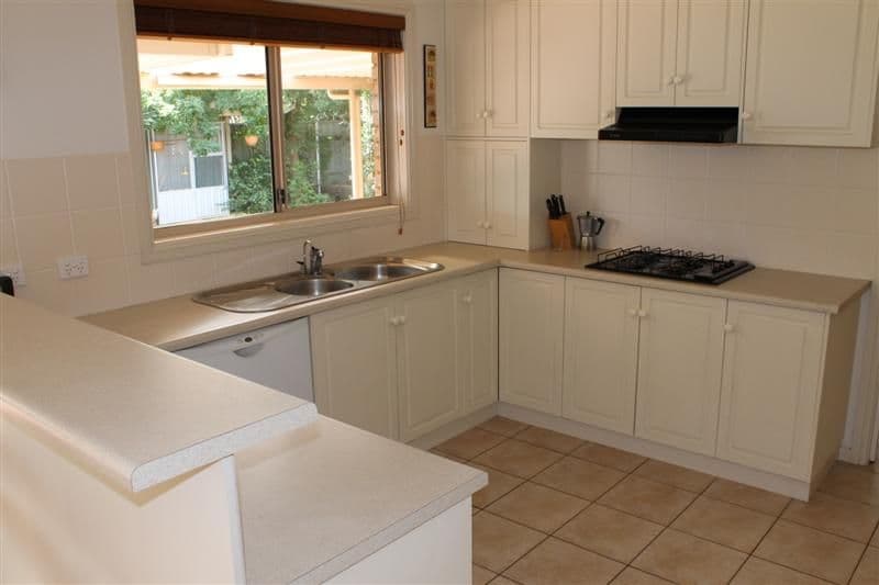 4 Warrego Court, DUBBO NSW 2830, Dubbo - Thumbnail 3