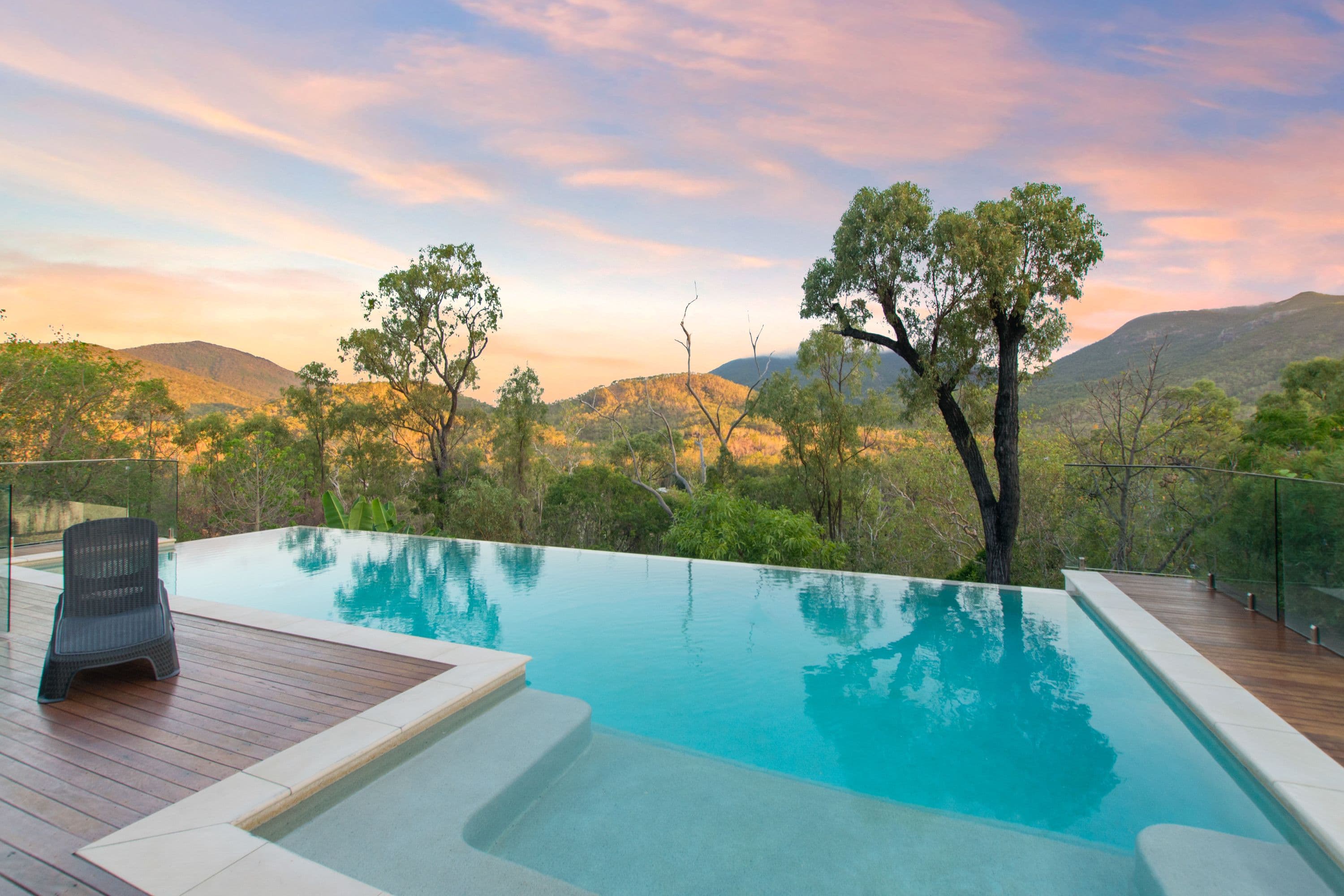 4 Mount Elliott Drive, Alligator Creek QLD 4816, Alligator Creek - Thumbnail 2