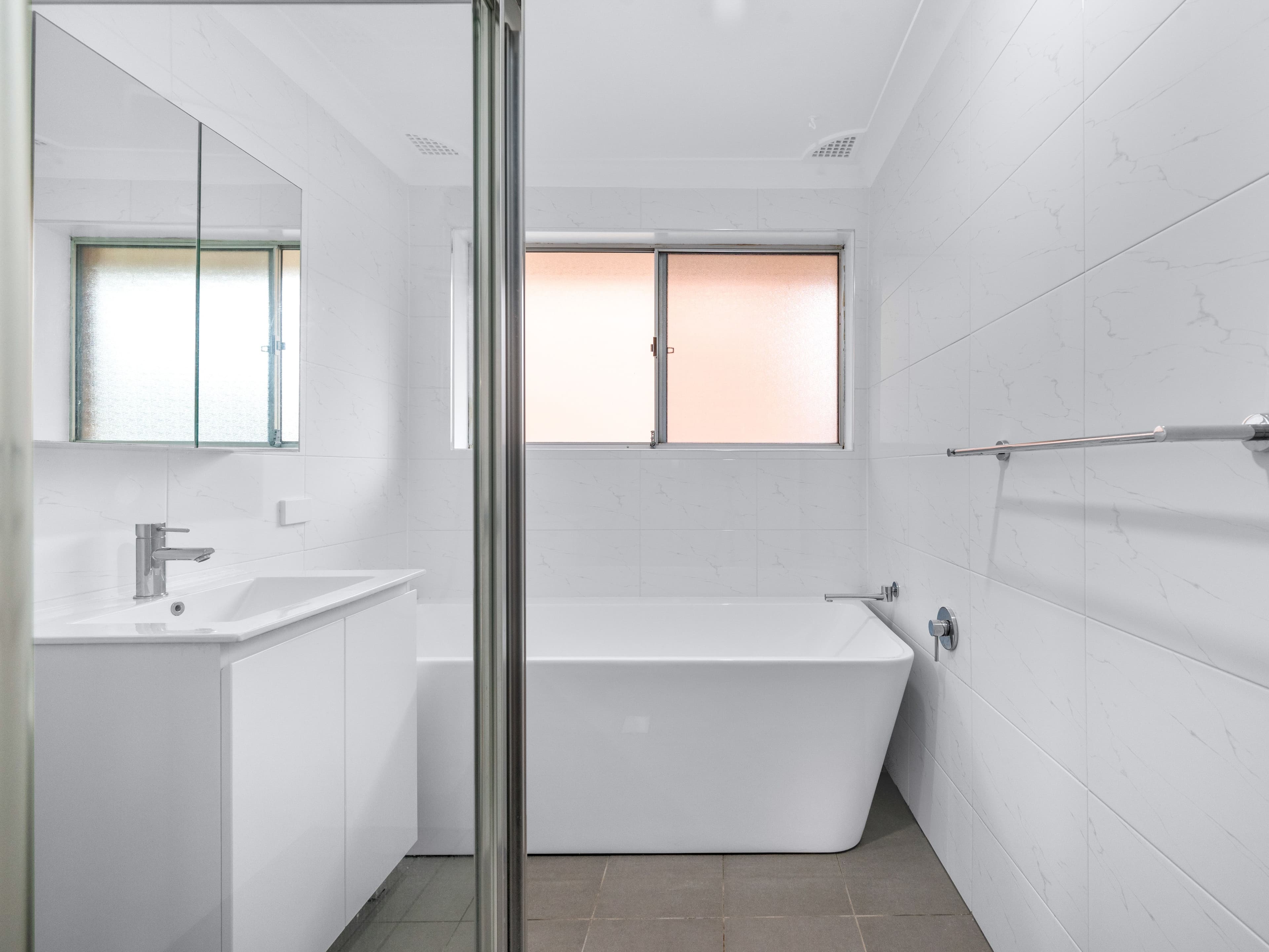 8 Akuna Avenue, Bradbury NSW 2560, Bradbury - Thumbnail 6