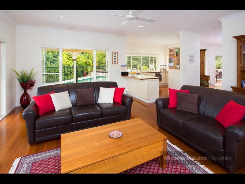 8 Kagoola Close, CHAPEL HILL QLD 4069, Chapel Hill - Thumbnail 7