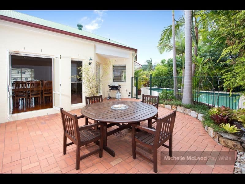 8 Kagoola Close, CHAPEL HILL QLD 4069, Chapel Hill - Thumbnail 8