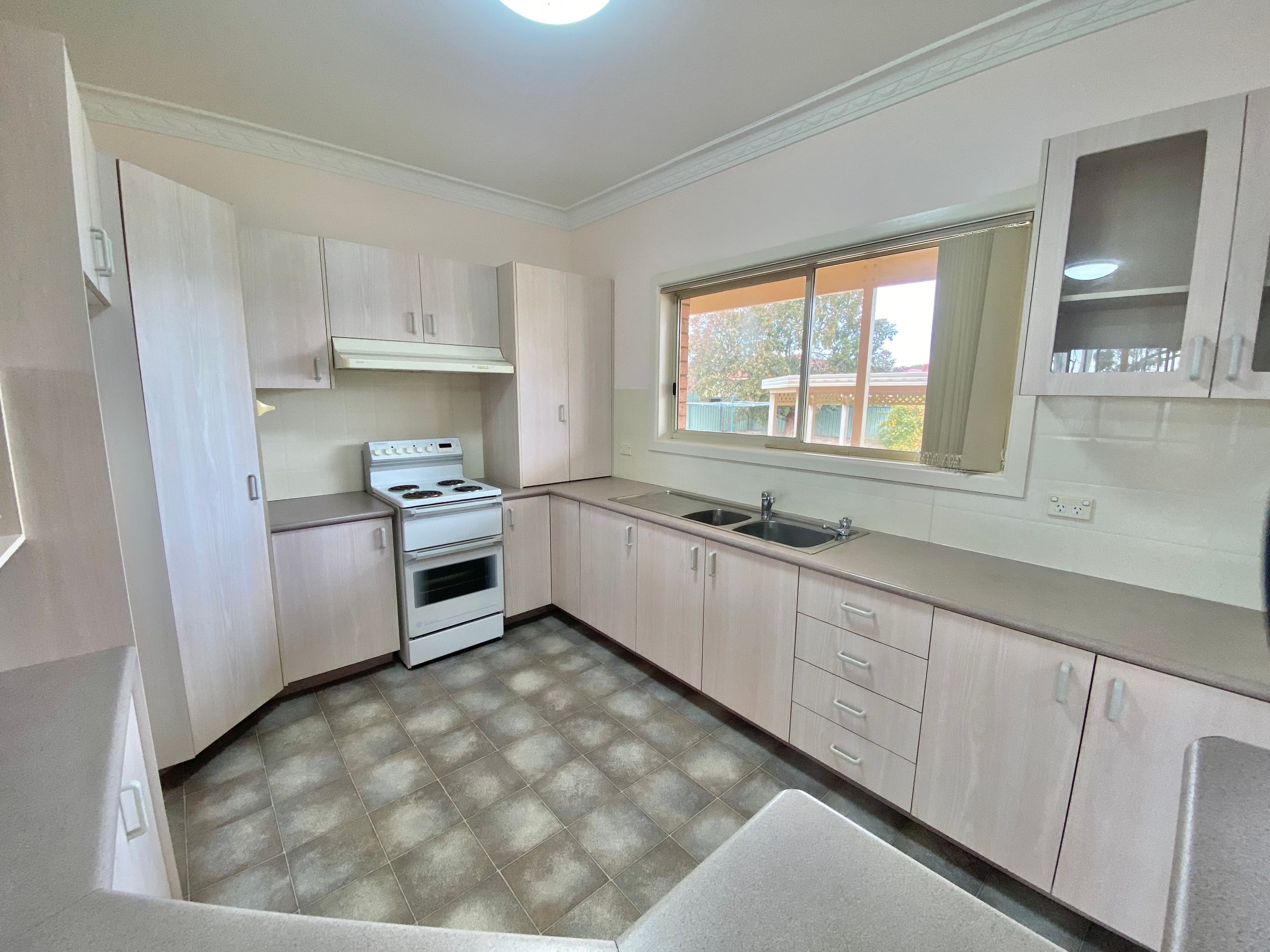 Forbes NSW 2871, Forbes - Image 1