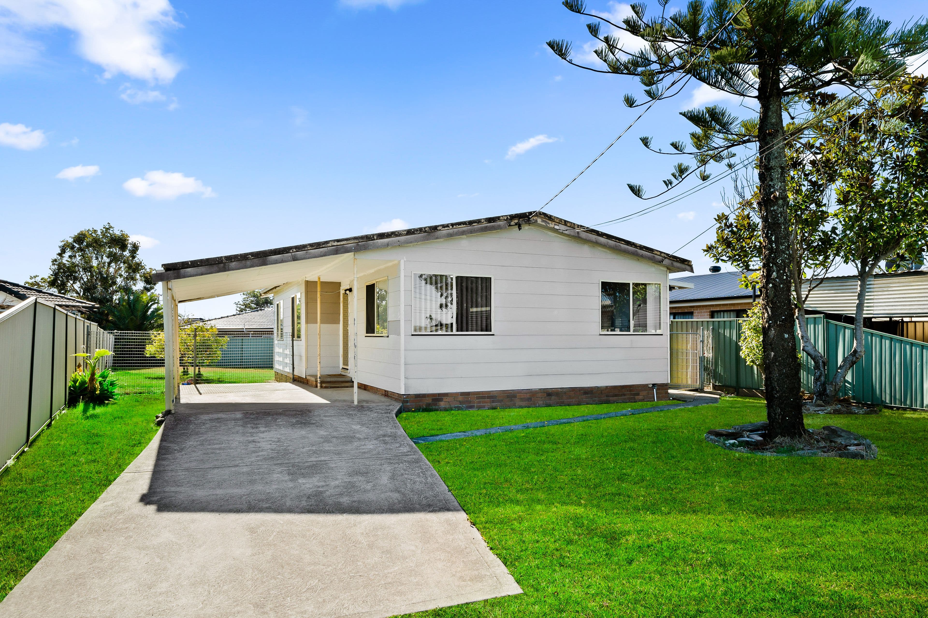 17 Flinders Street, Fairfield West NSW 2165, Fairfield West - Image 1