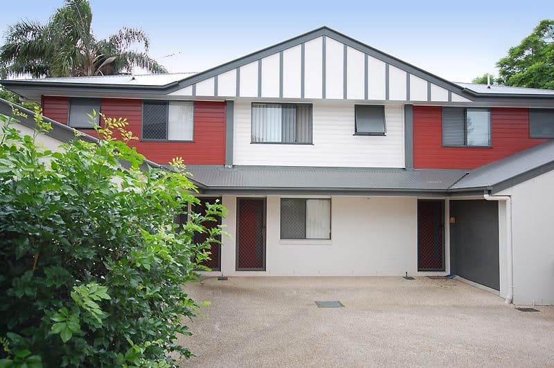 15  Grosvenor Street, YEERONGPILLY QLD 4105, Yeerongpilly - Image 1
