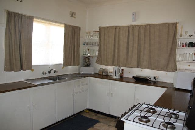 18 Alpha Road, CAMDEN NSW 2570, Camden - Thumbnail 2