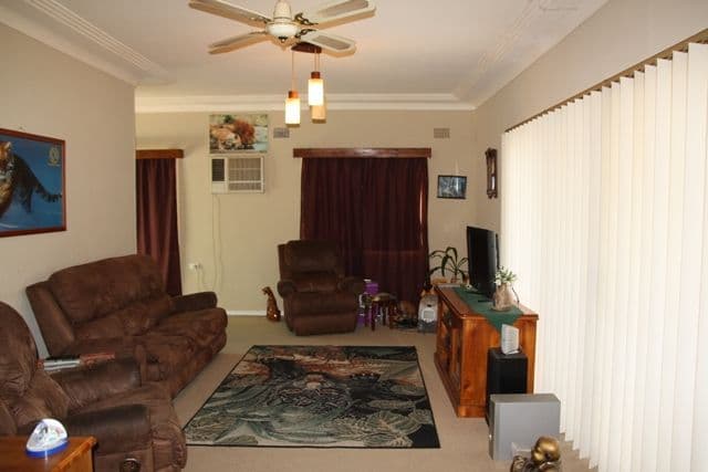 18 Alpha Road, CAMDEN NSW 2570, Camden - Thumbnail 3