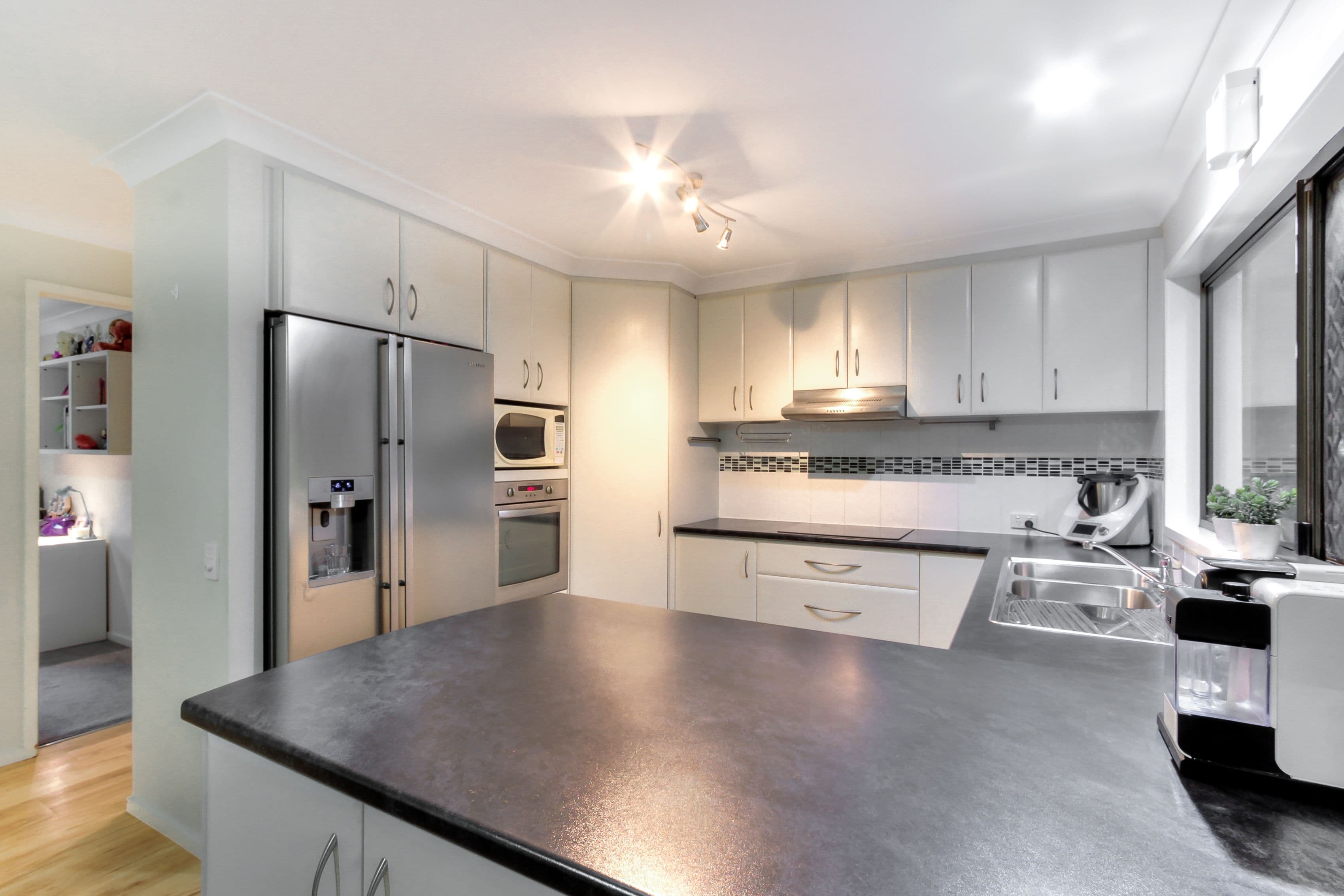 3 Orlando Crescent, Springwood QLD 4127, Springwood - Thumbnail 7