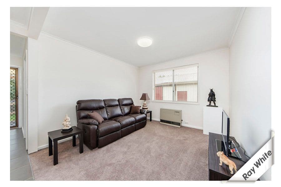 70 Stornaway Road, QUEANBEYAN NSW 2620, Queanbeyan - Thumbnail 8