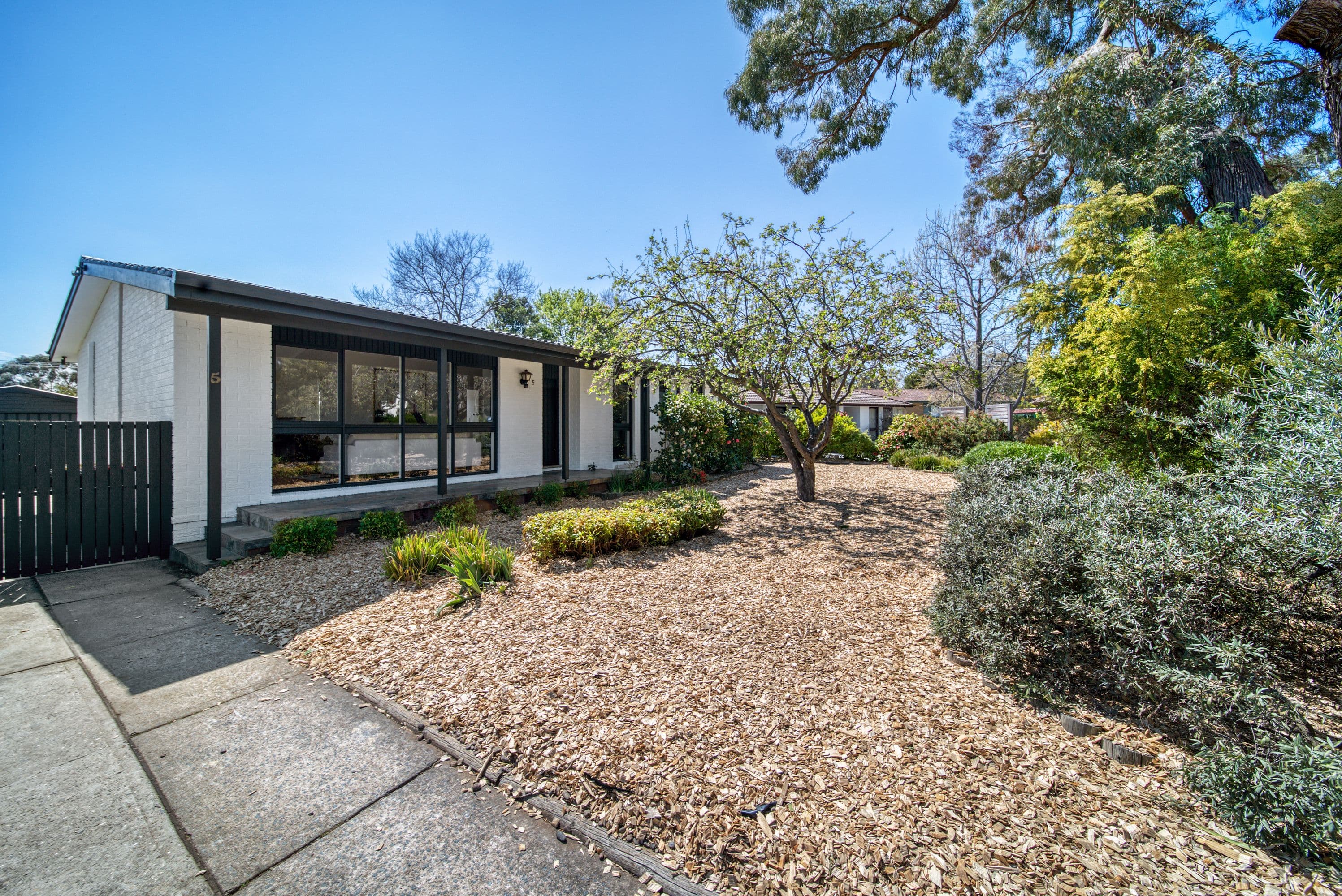 5 Mathieson Crescent, Weetangera ACT 2614, Weetangera - Image 1