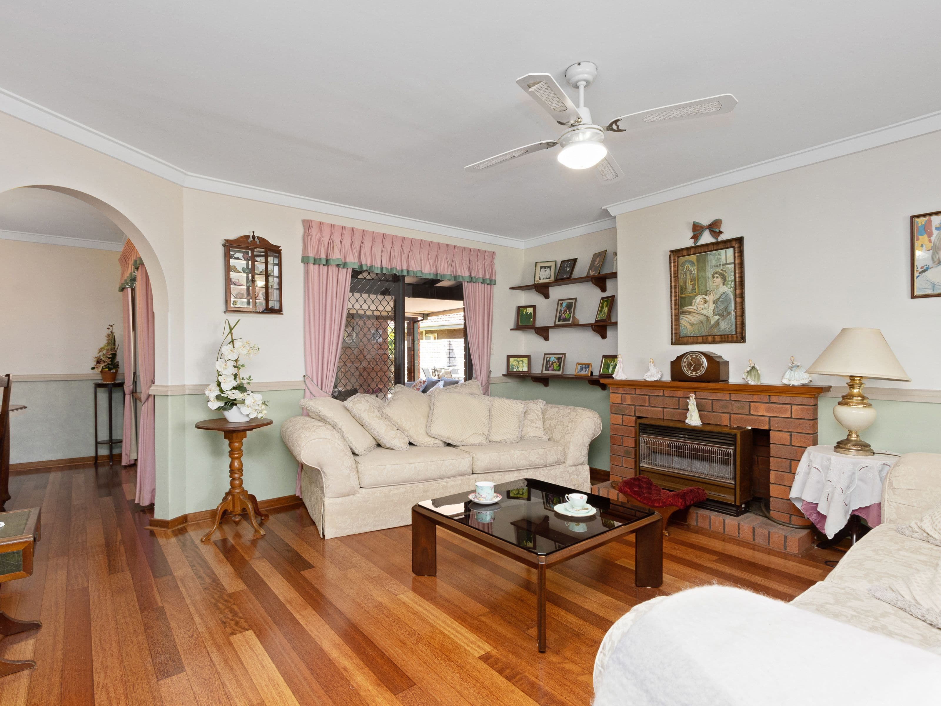 19 Grenadier Drive, Thornlie WA 6108, Thornlie - Thumbnail 4