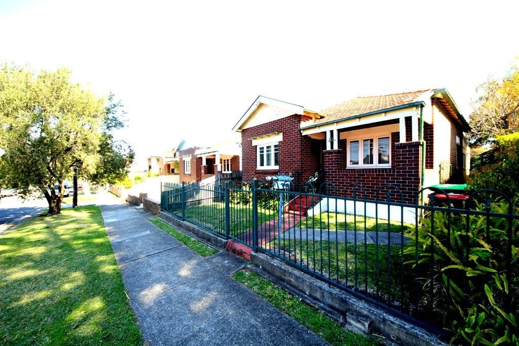 91 Rosemont Street, PUNCHBOWL NSW 2196, Punchbowl - Image 1