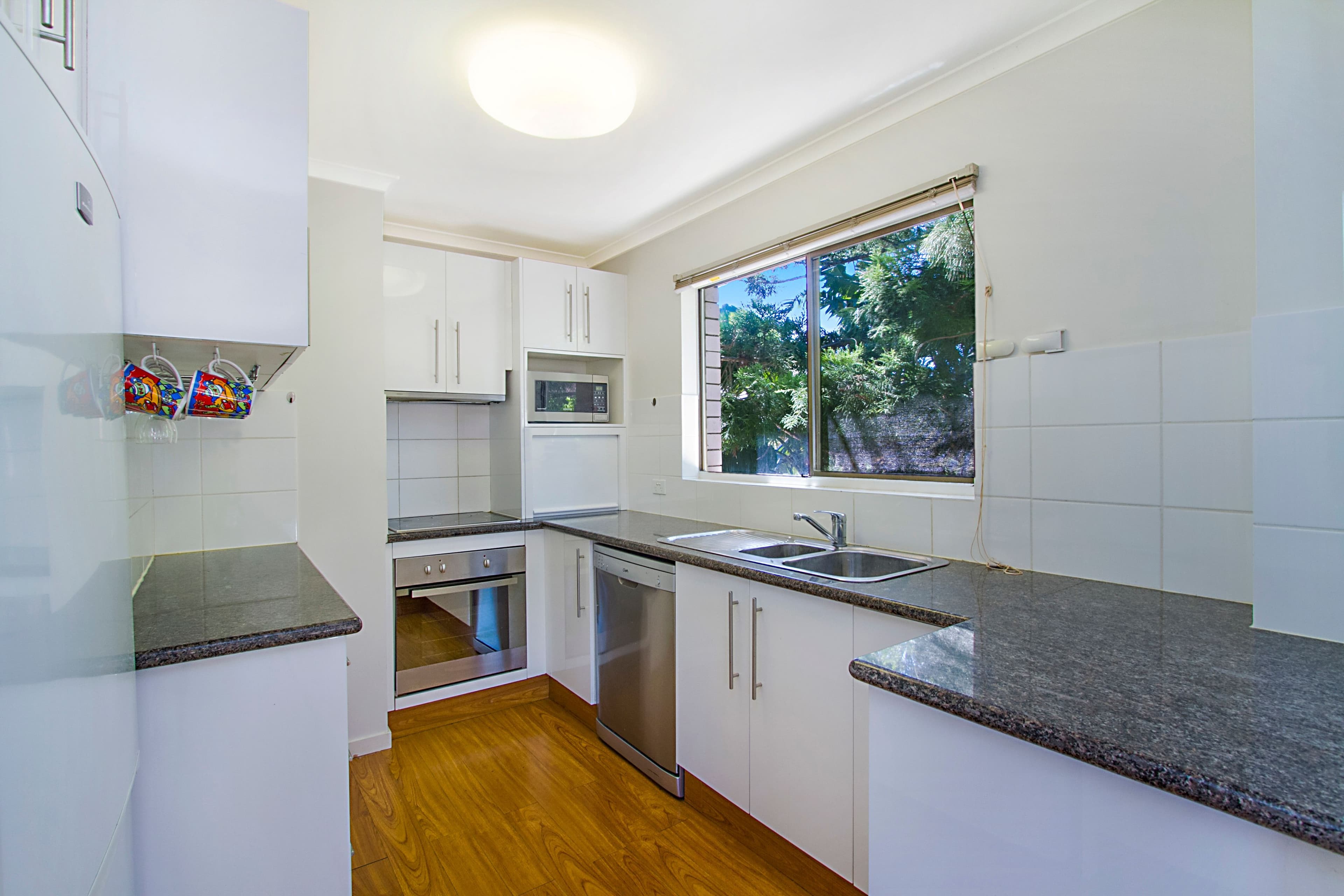 33 Chelsea Avenue, Broadbeach QLD 4218, Broadbeach - Image 1