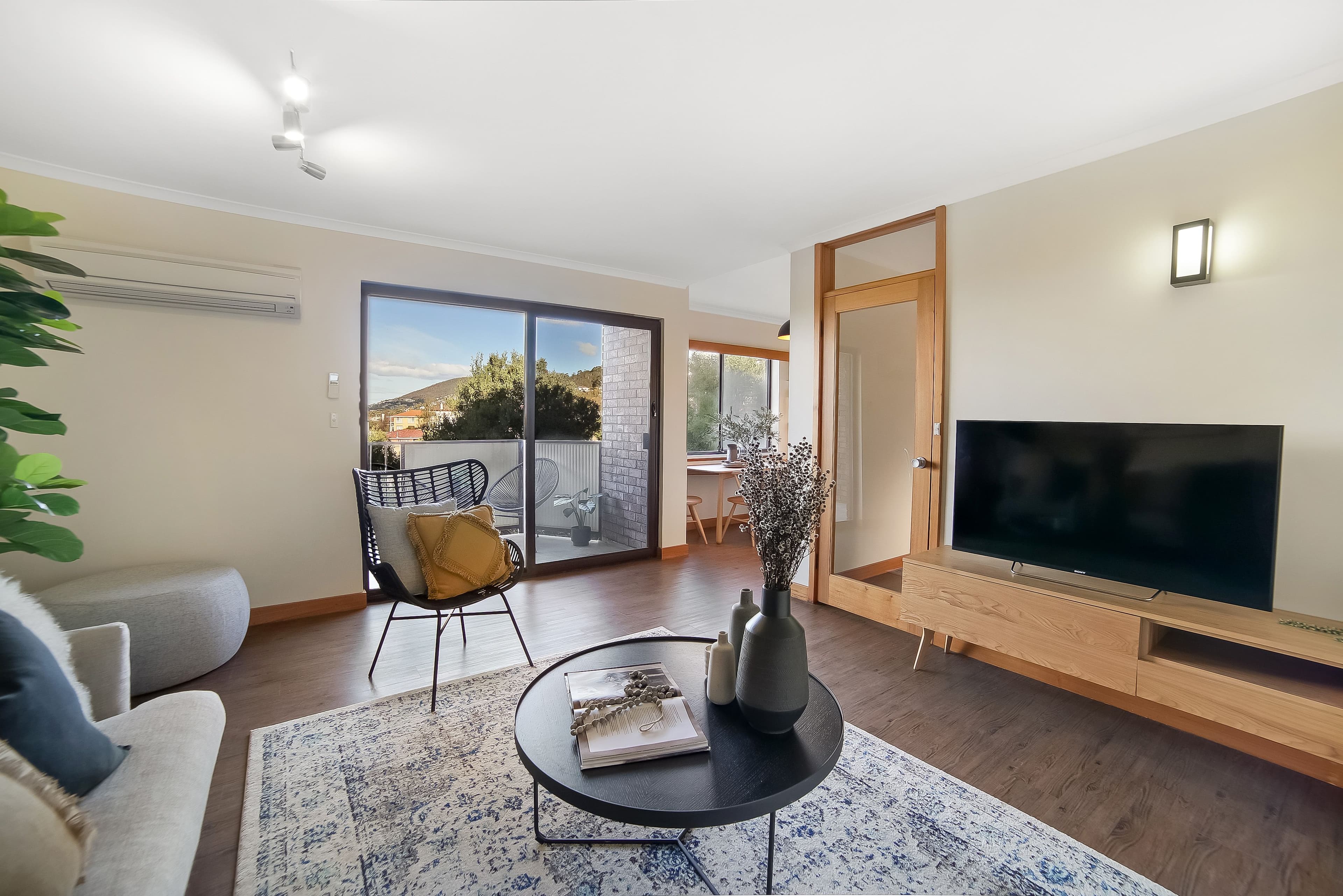 7 Lynton Avenue, South Hobart TAS 7004, South Hobart - Thumbnail 2
