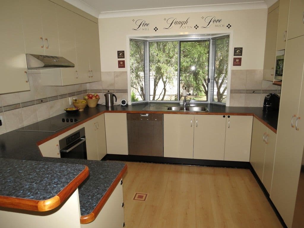 49 Slack Drive, Emerald QLD 4720, Emerald - Thumbnail 4