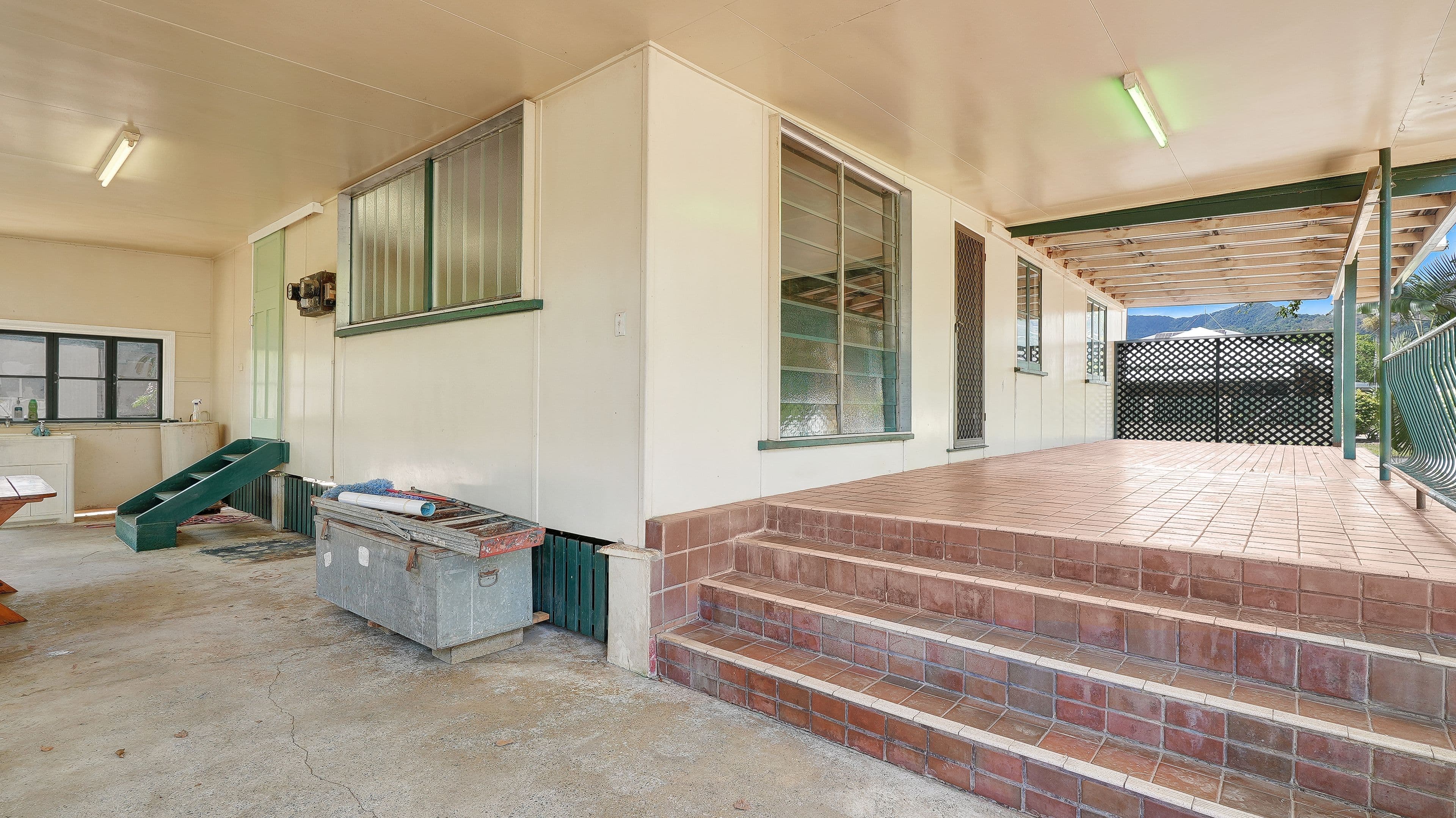 29 Koch Street, Mooroobool QLD 4870, Mooroobool - Thumbnail 3