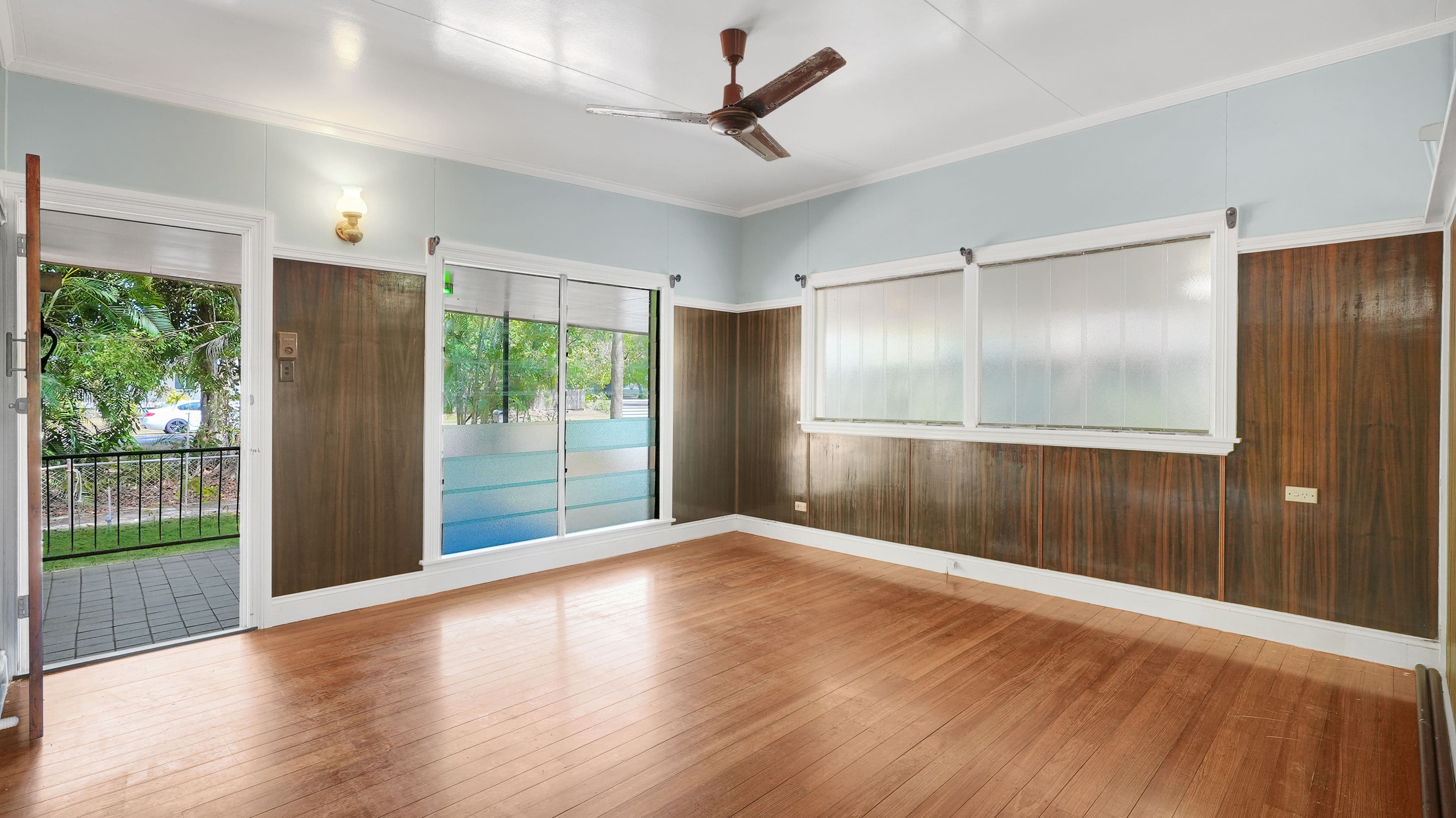 29 Koch Street, Mooroobool QLD 4870, Mooroobool - Thumbnail 4