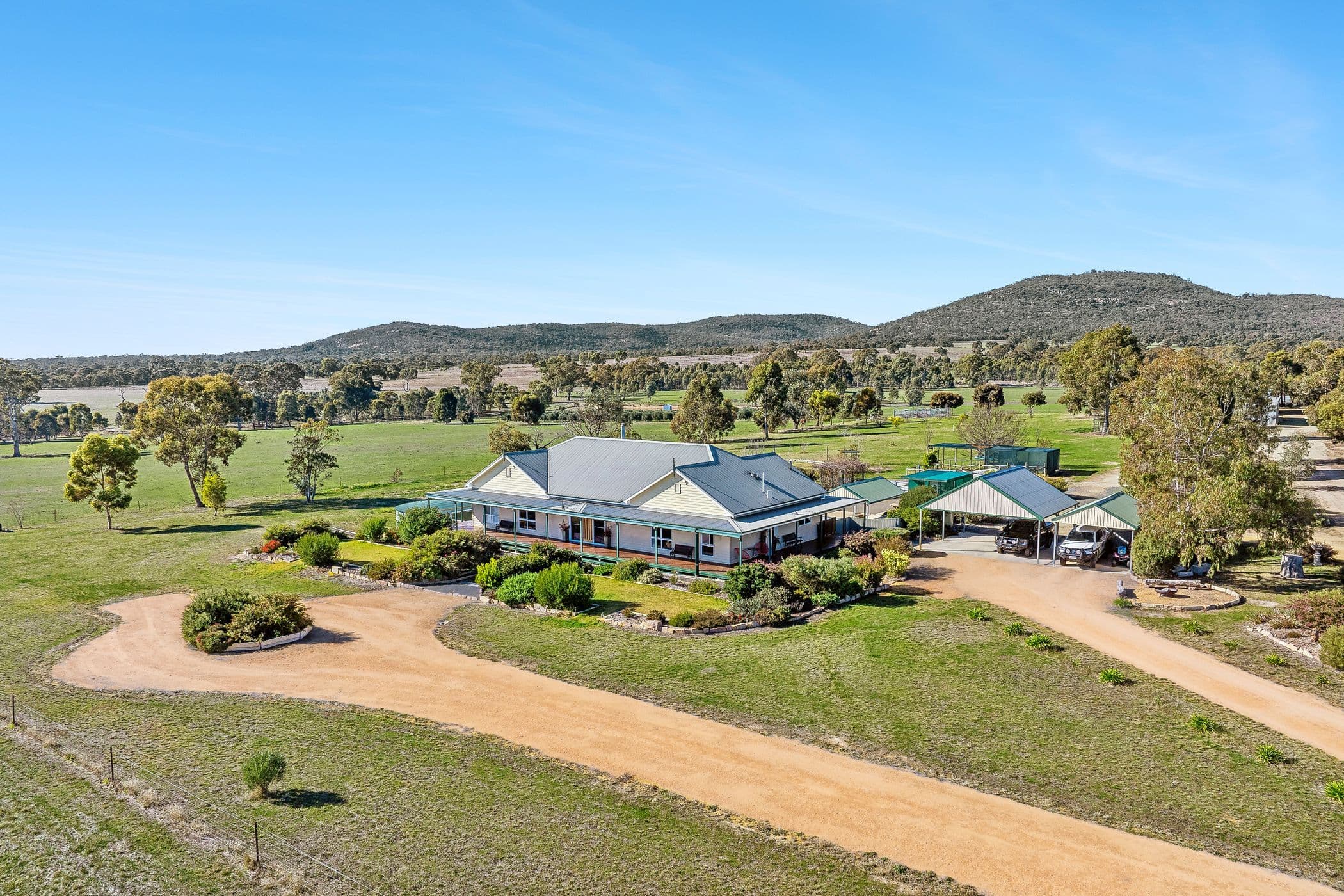 77 Liddell Road, BLACK RANGE VIC 3381, Black Range - Thumbnail 2