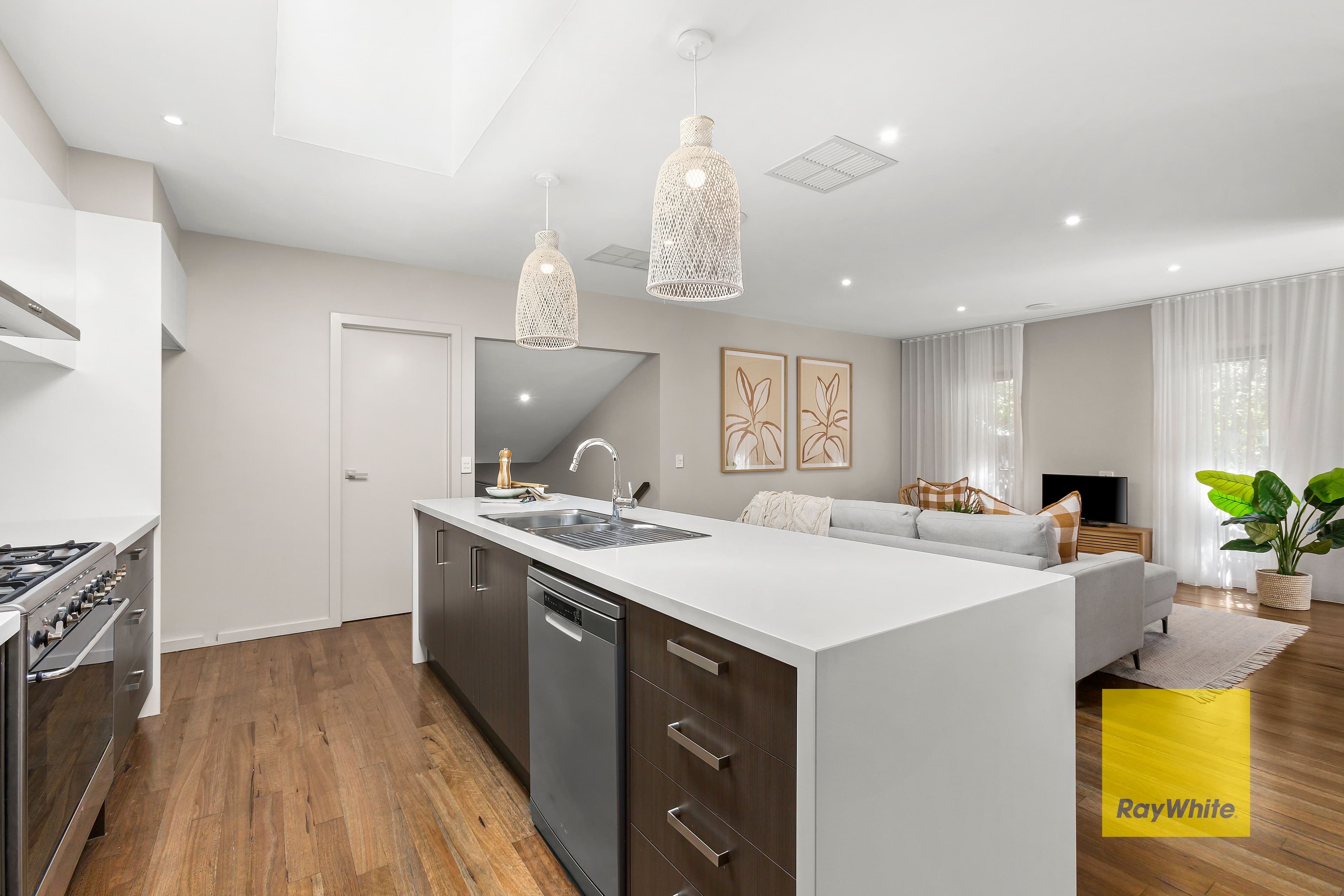 24 Valencay Avenue, Highton VIC 3216, Highton - Thumbnail 5