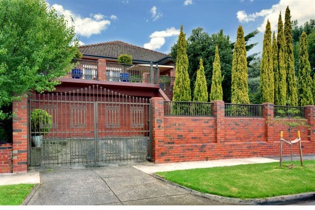 8 Melville Road, PASCOE VALE SOUTH VIC 3044, Pascoe Vale South - Thumbnail 2