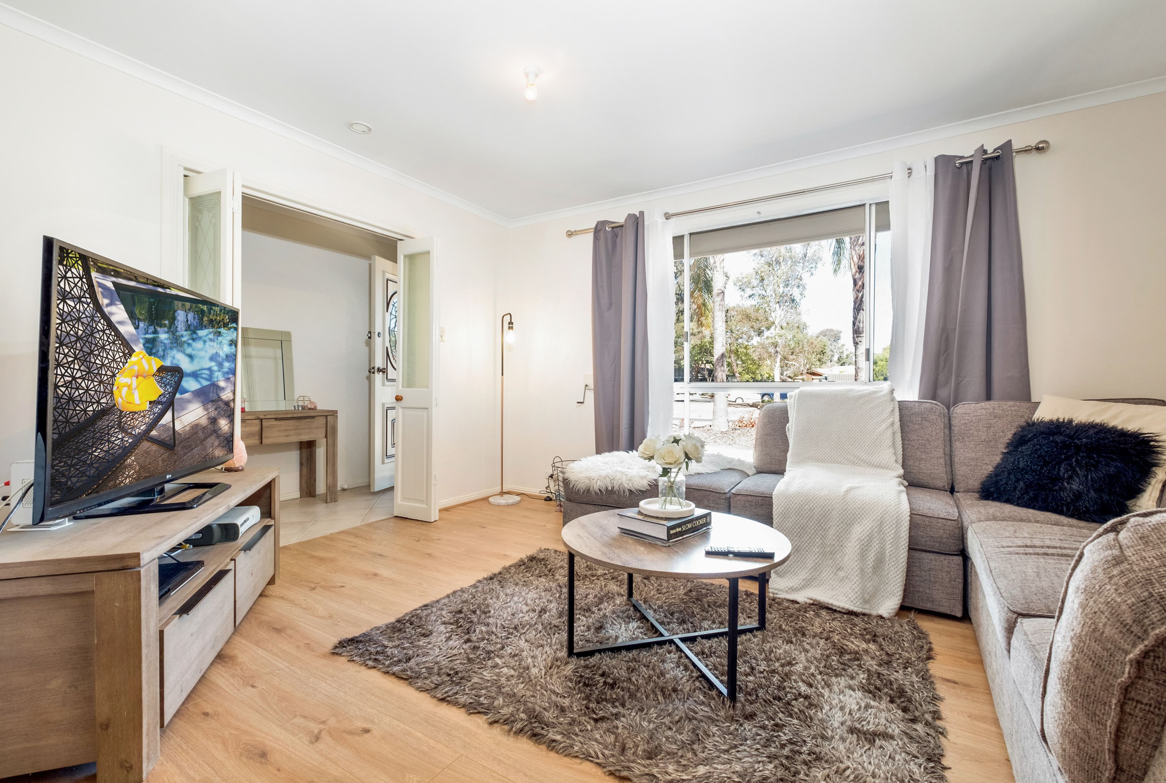 21 Browning Crescent, Parafield Gardens SA 5107, Parafield Gardens - Thumbnail 2