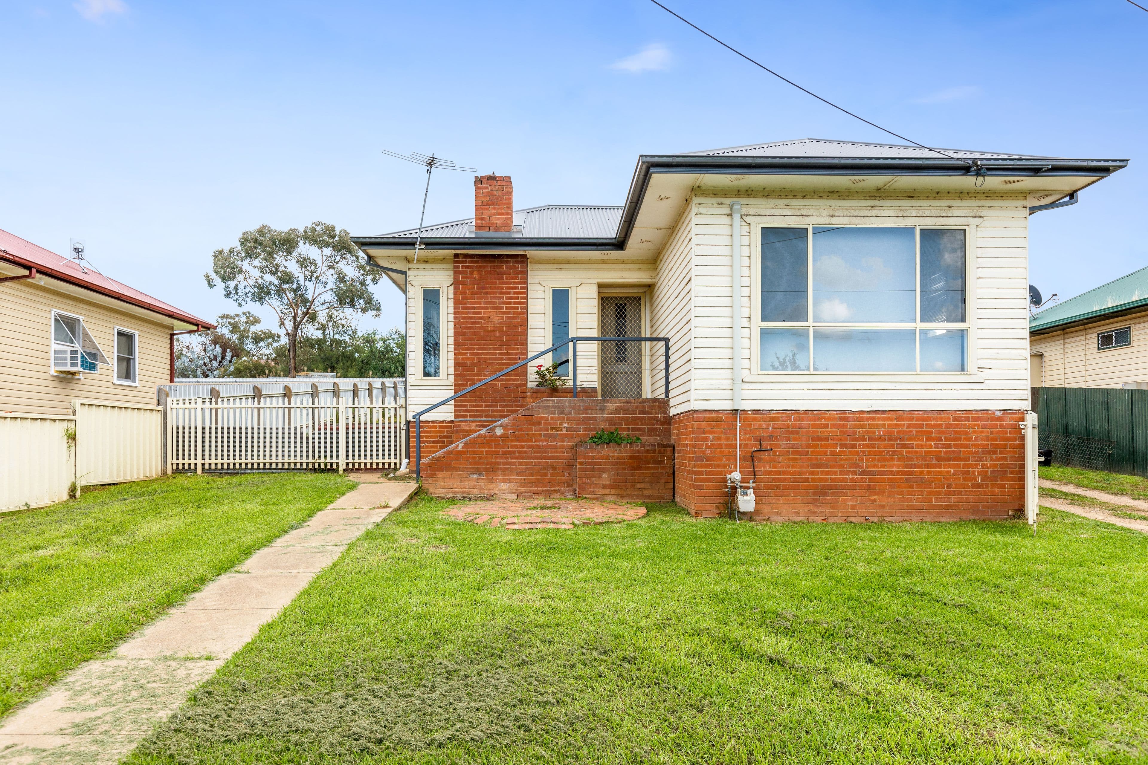 21 Harold Street, Junee NSW 2663, Junee - Image 1