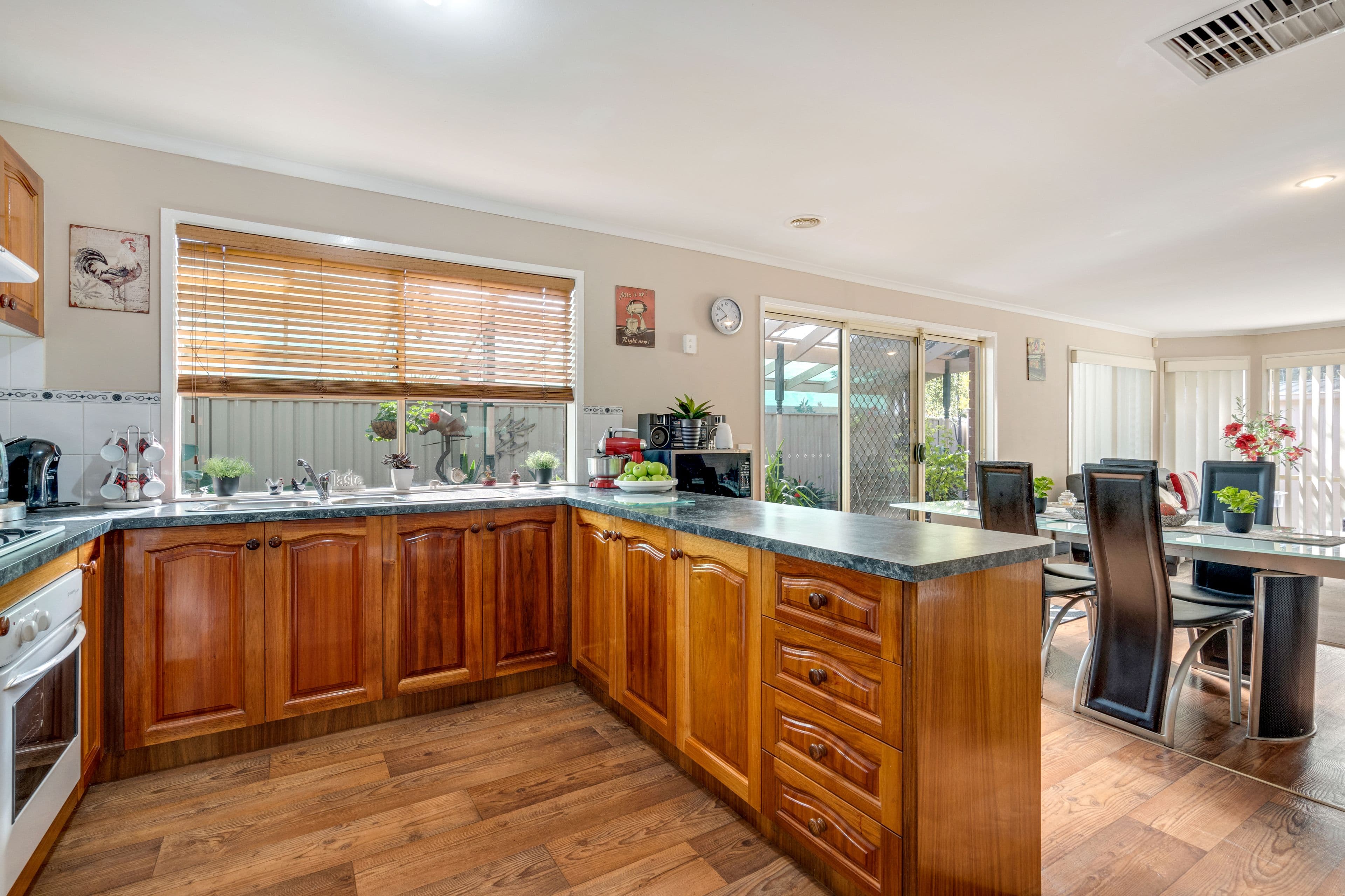 66 Mulberry Pass, Craigieburn VIC 3064, Craigieburn - Thumbnail 5