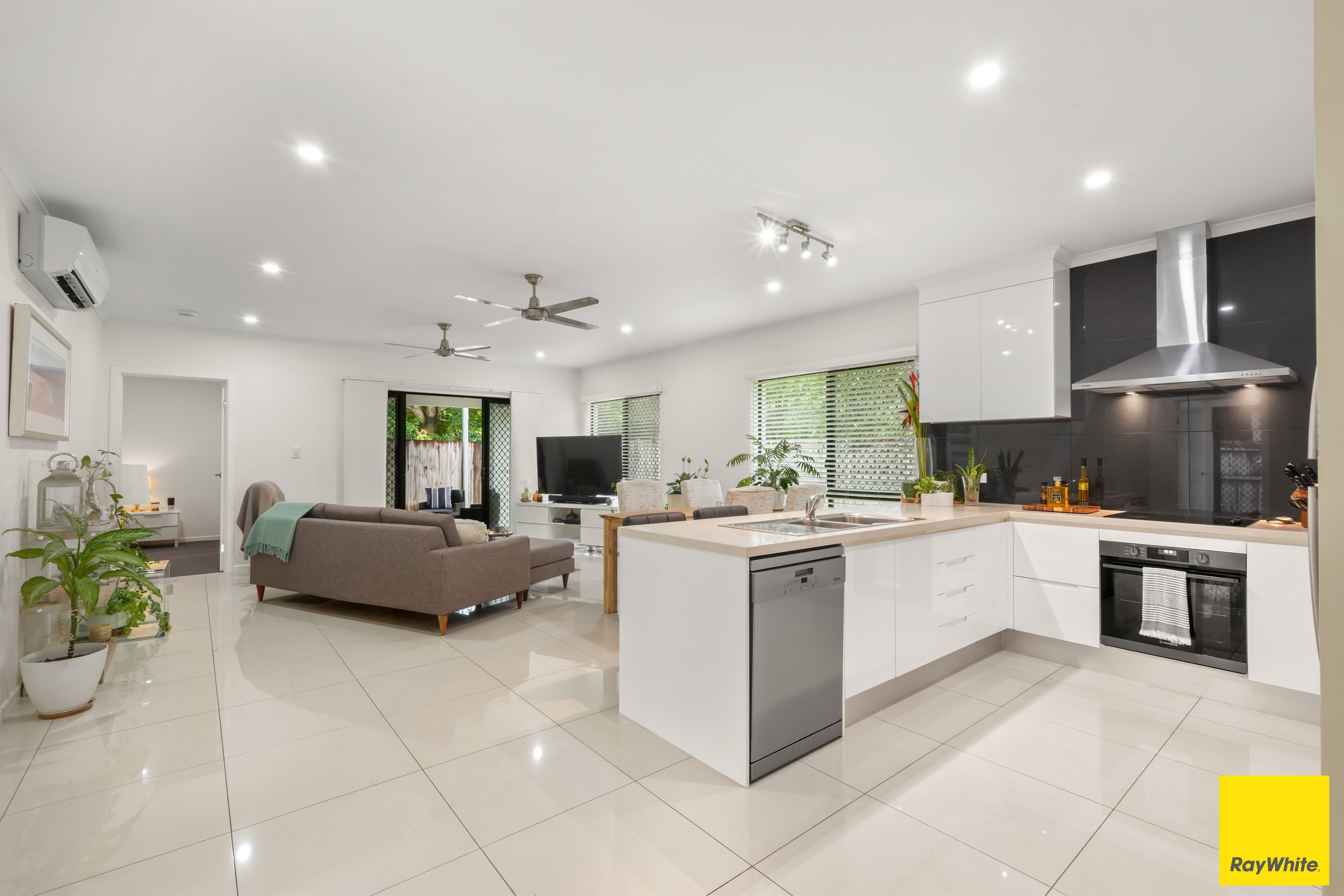 33 Bosun Place, Trinity Beach QLD 4879, Trinity Beach - Thumbnail 6
