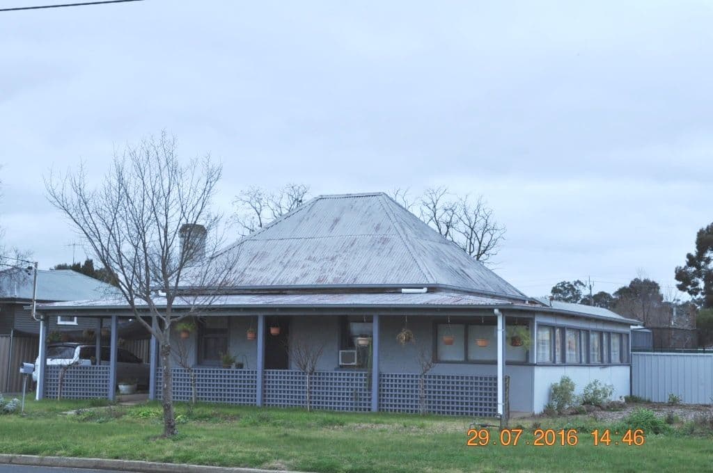 150 Thompson Street, Cootamundra - Image 1